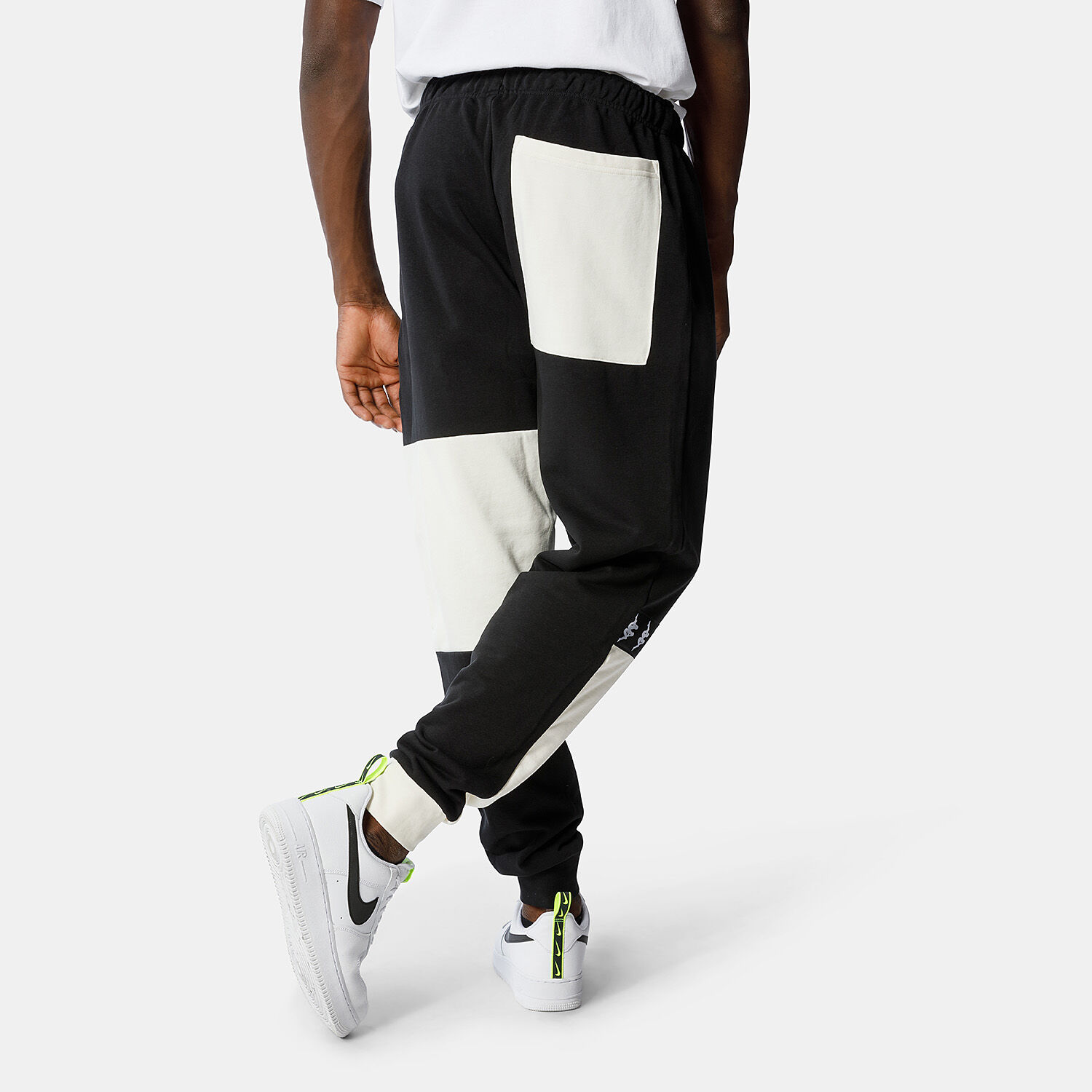 Pantaloni Kappa Banda Venom neri e bianchi AW LAB
