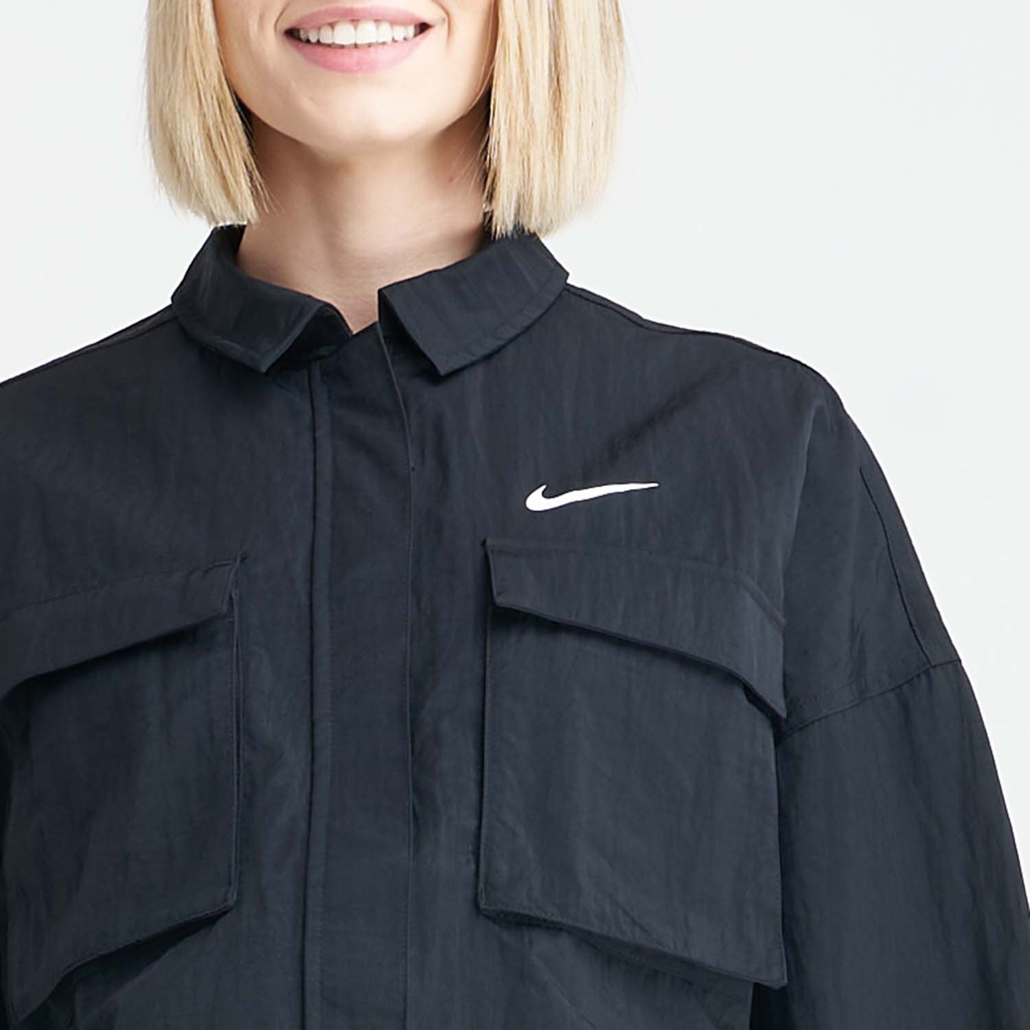 Nike woven colorblock full zip jacket womens hotsell
