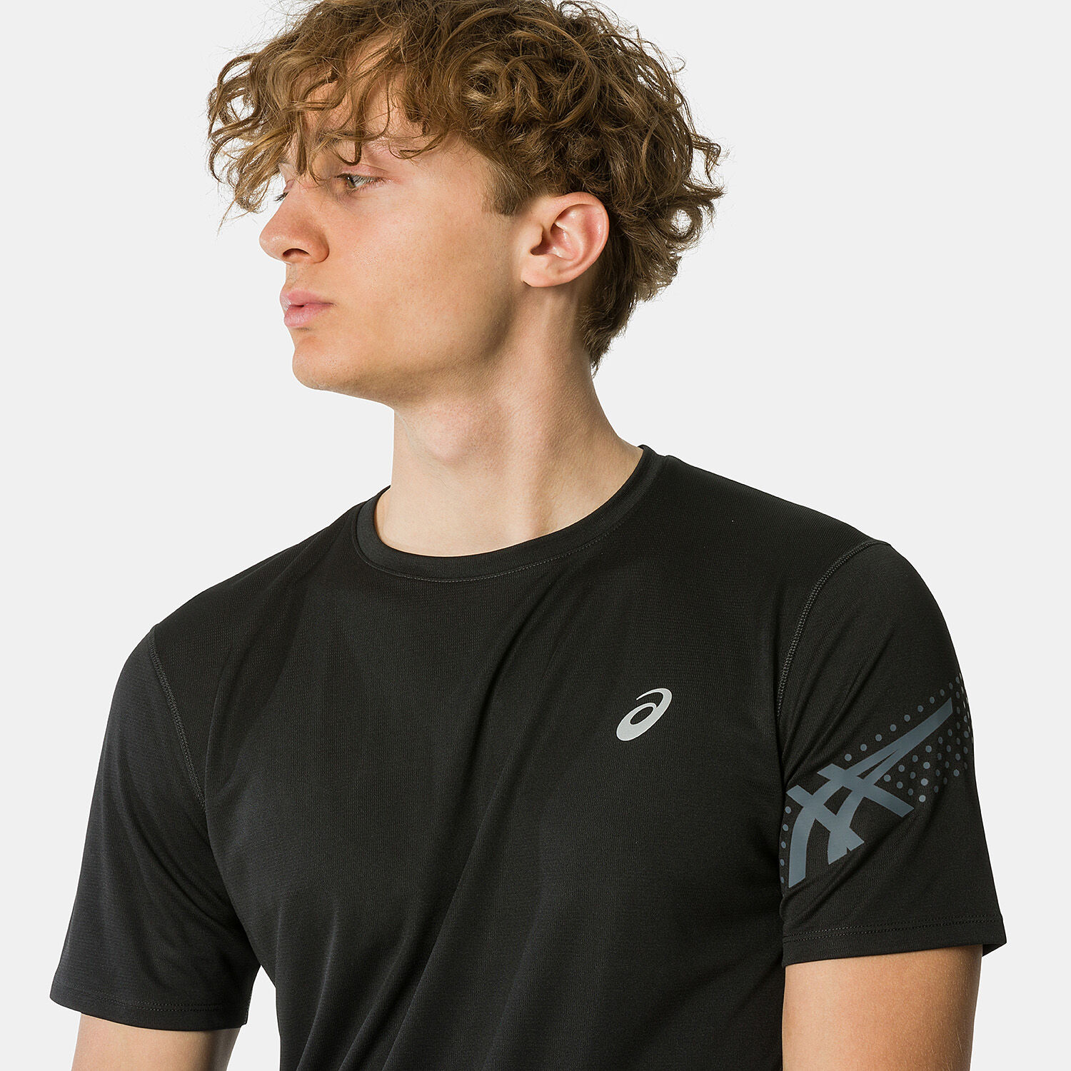Asics hot sale magliette nera