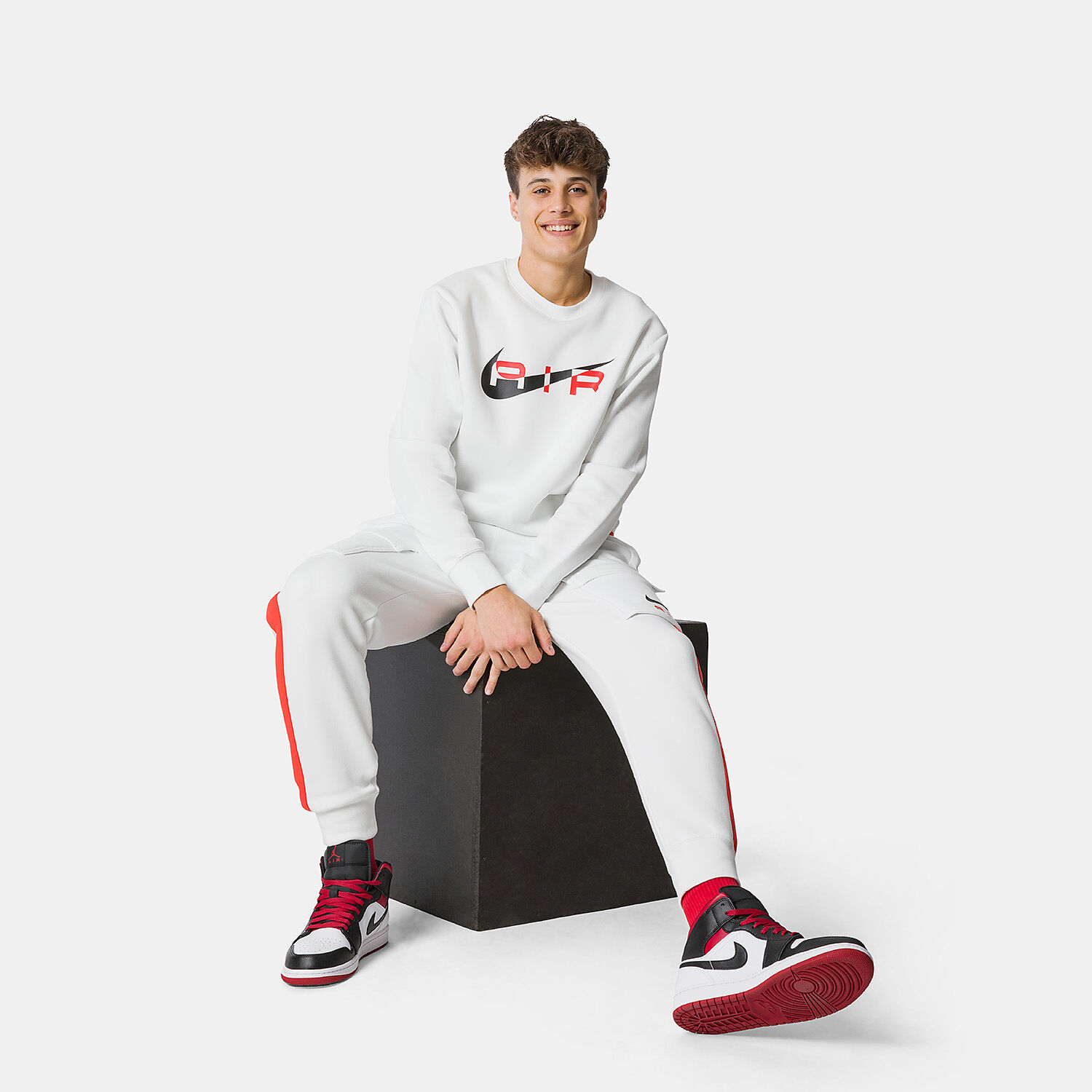 Felpa nike bianca e rossa discount