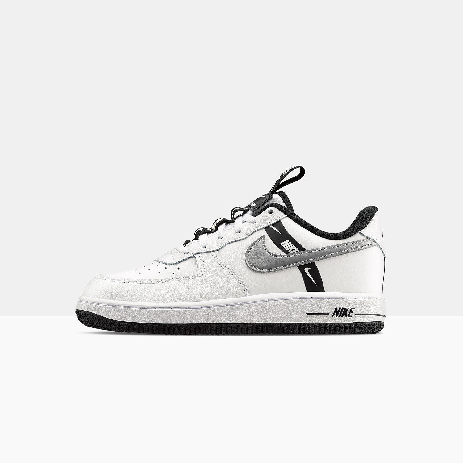 Warage scarpe bianche e online nere
