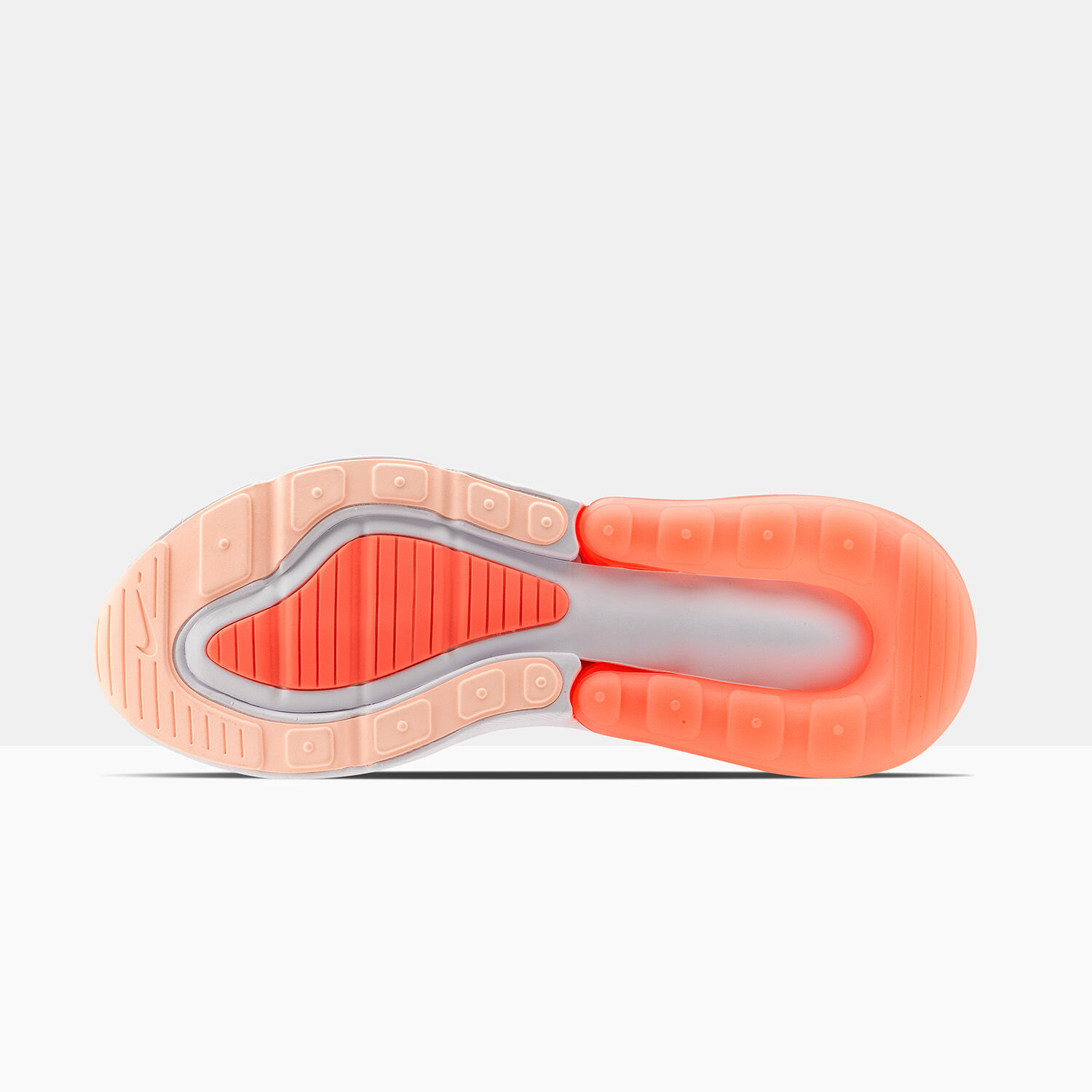 Air 270 nere e sale arancioni
