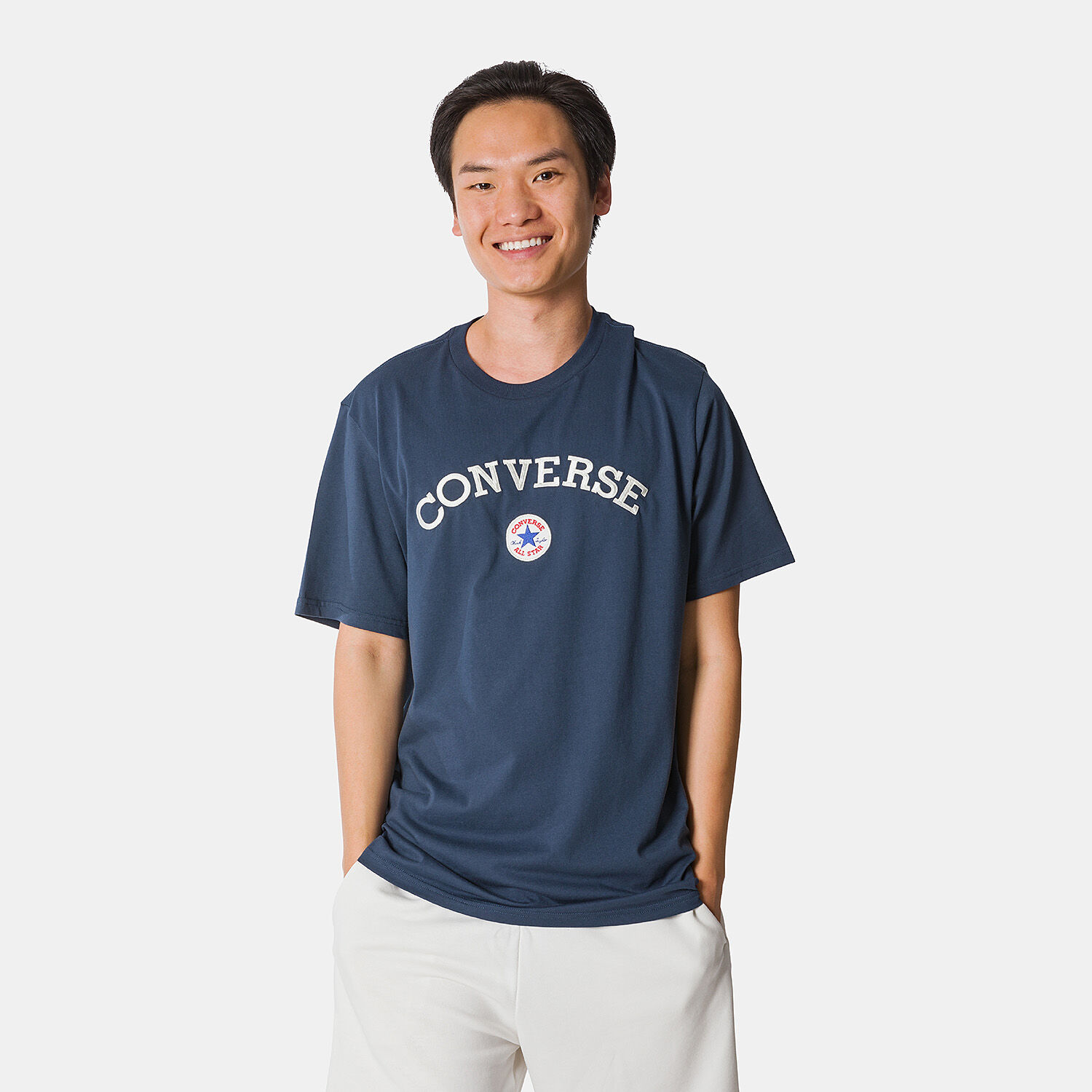 T Shirt Converse Archive Graphic Embroidered blu bianca e rossa