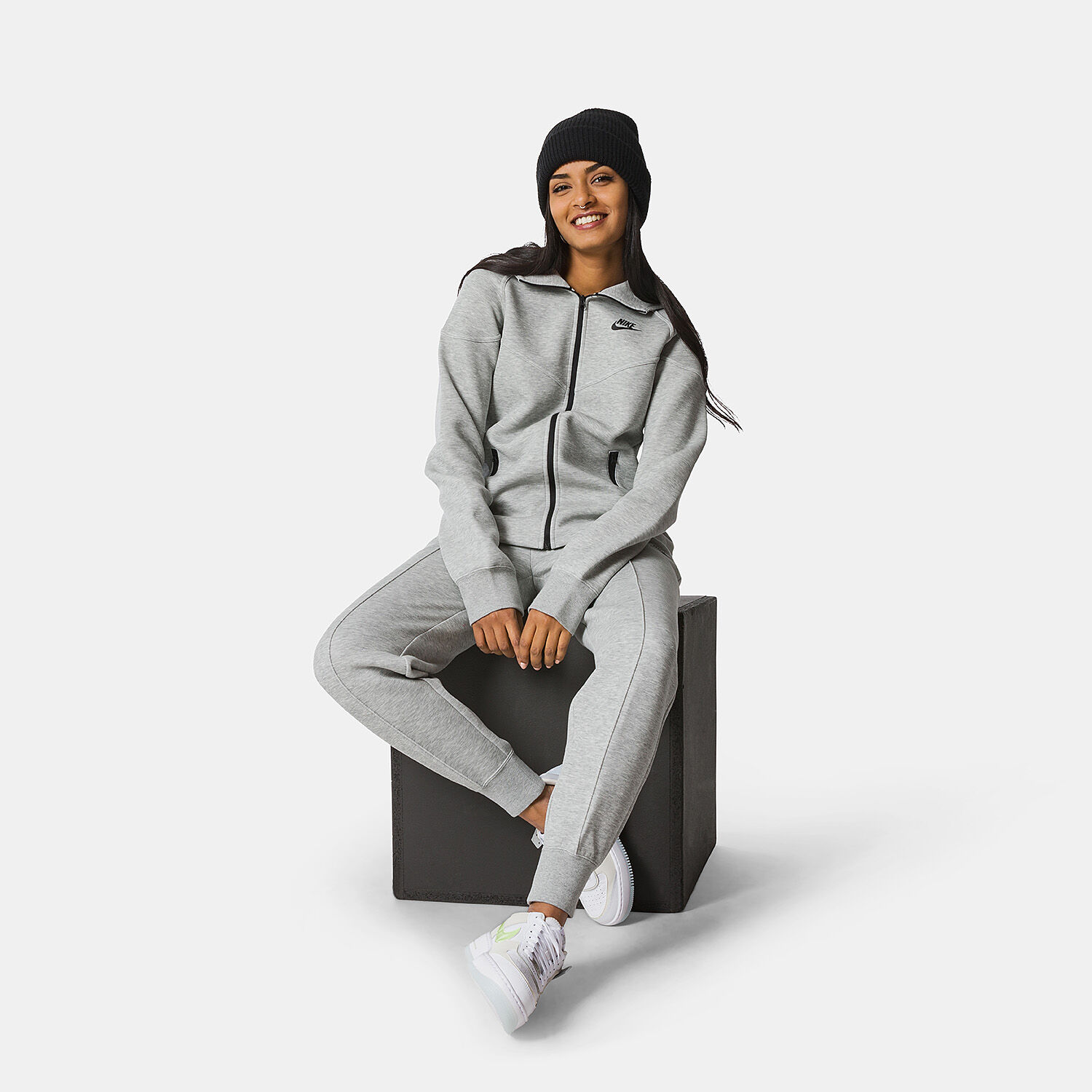 Felpa nike discount tech fleece grigia