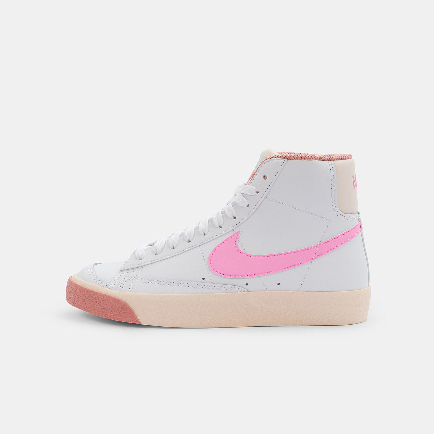 Nike blazer bianche e rosse store