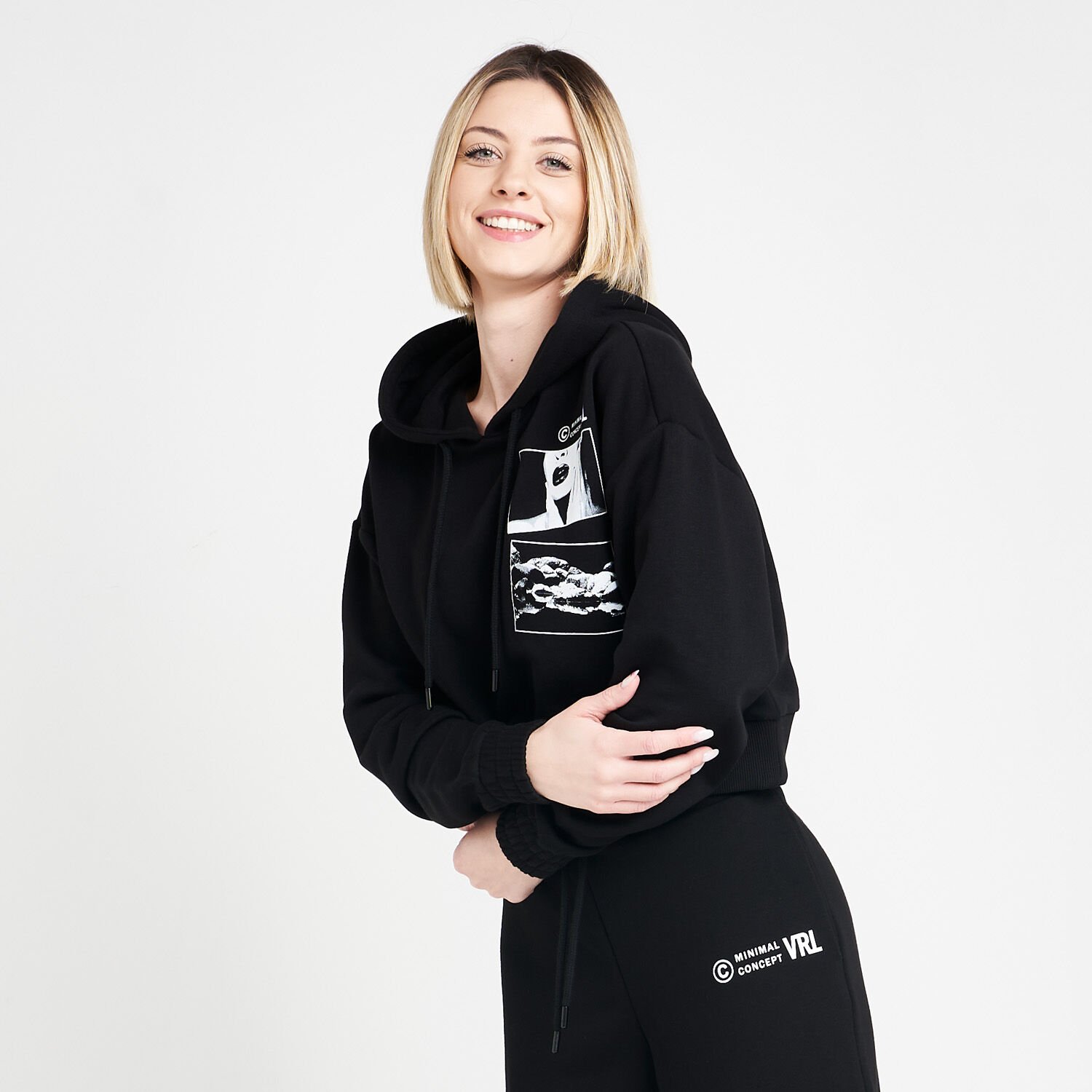 Felpa VRL Minimal con cappuccio nera e bianca AW LAB