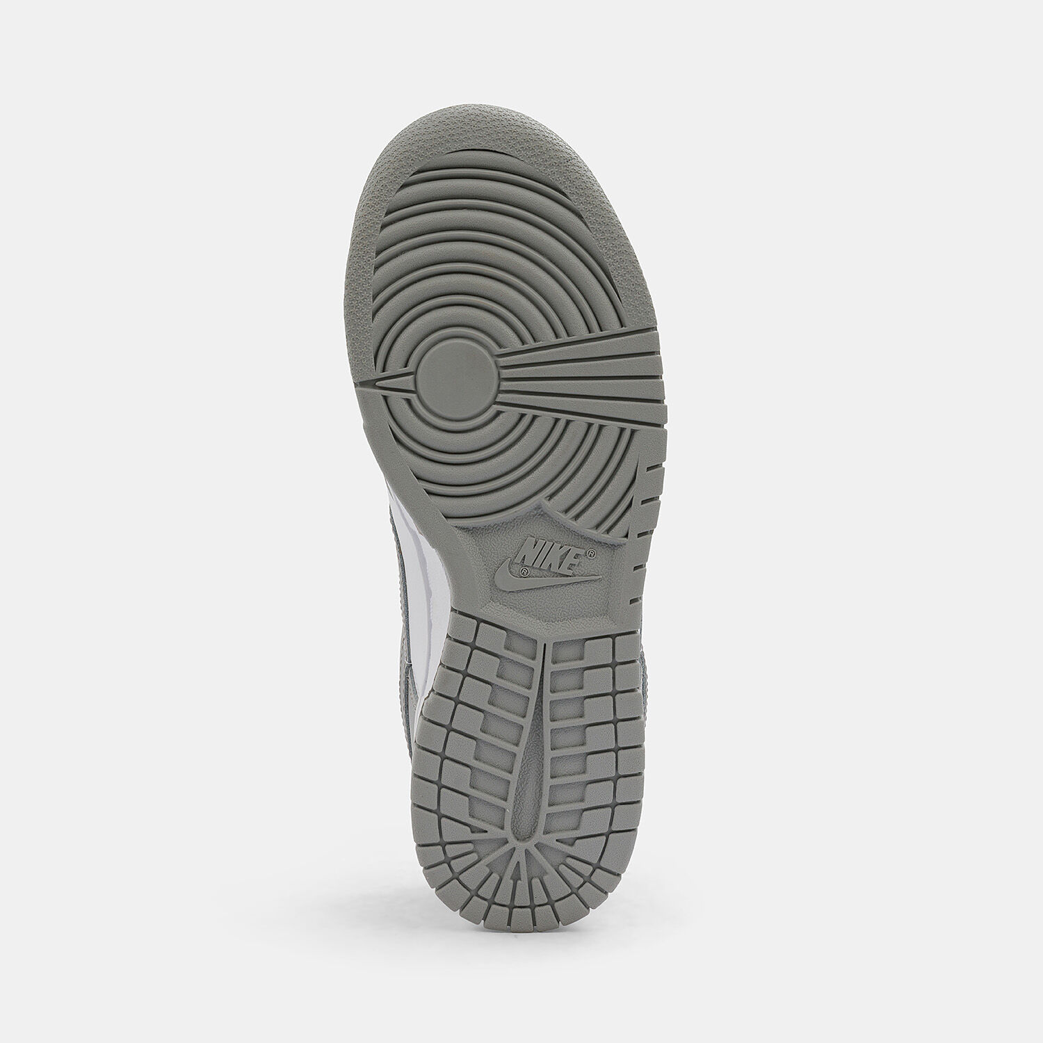 Nuove deals nike silver