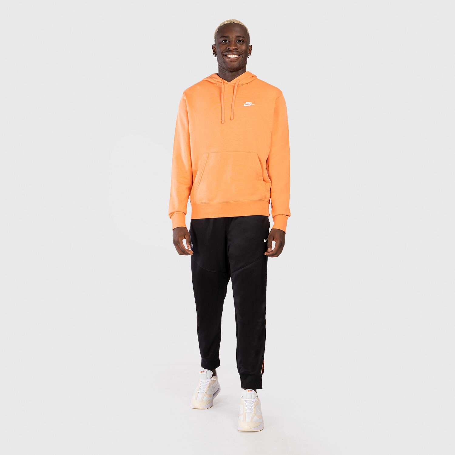 Felpa nike hotsell arancione e viola