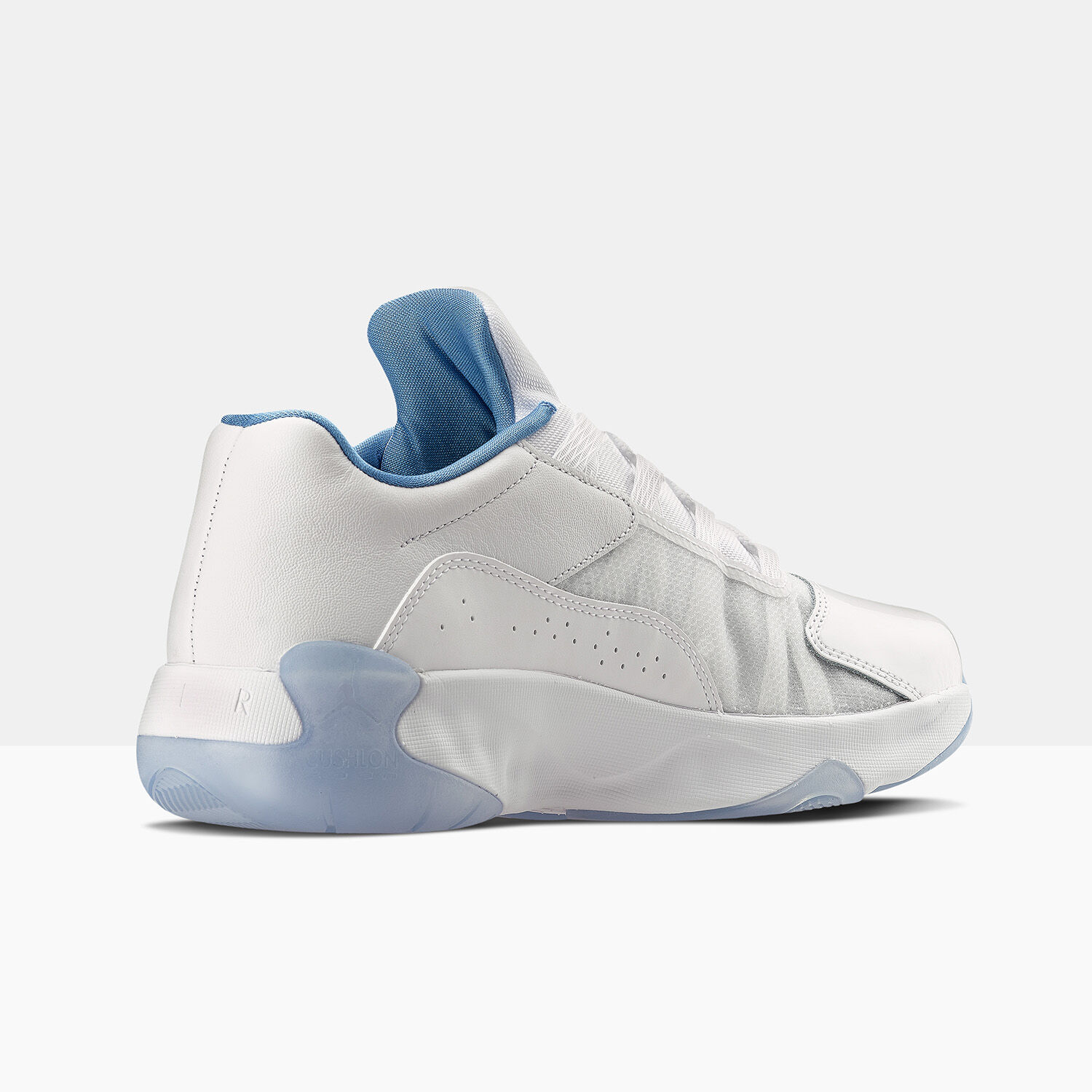 Jordan 11 bianche on sale
