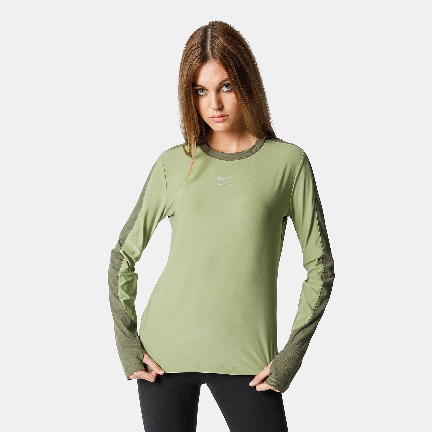 Maglia a maniche lunghe Nike Air Dri FIT verde e bianca AW LAB