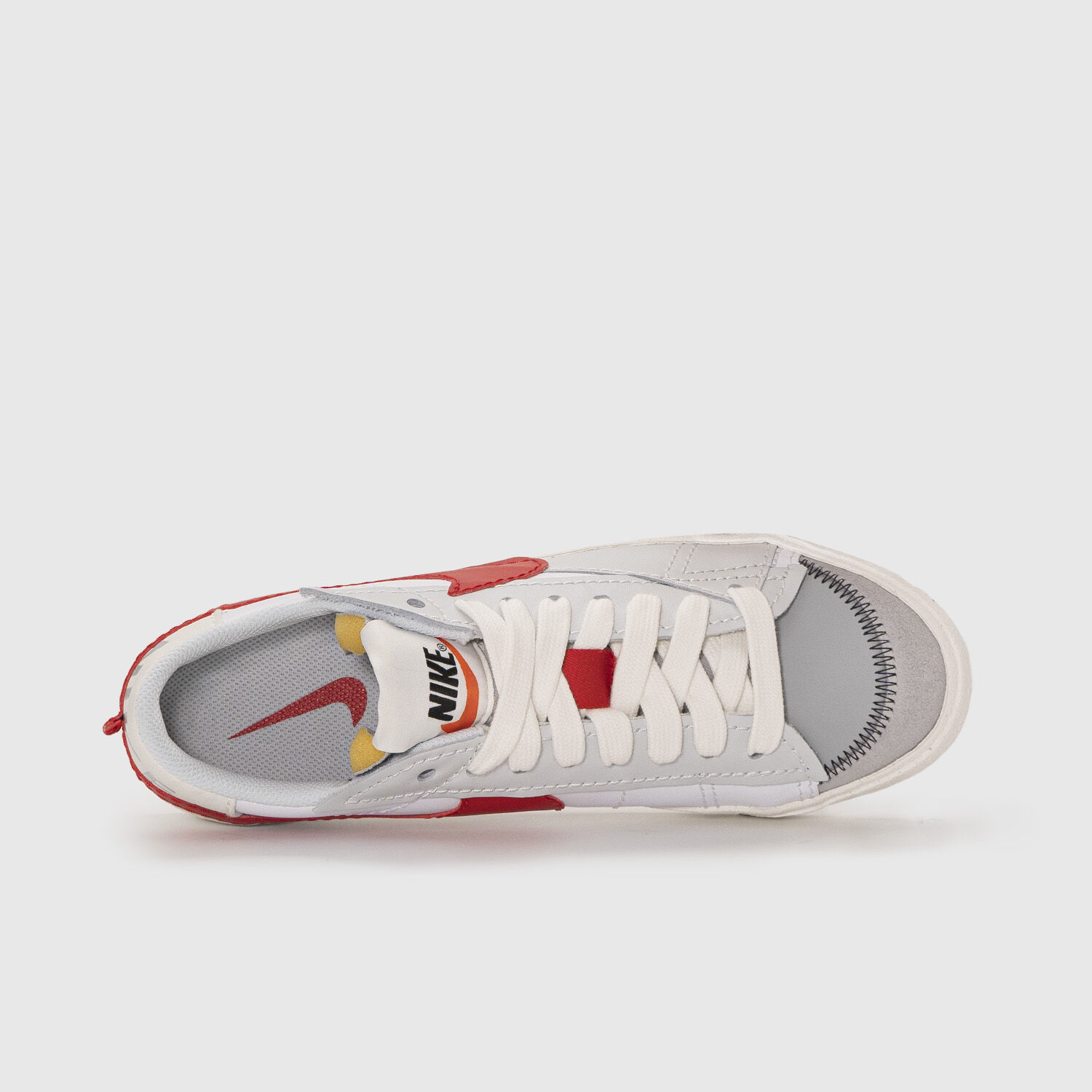 Nike Blazer Low 77 Jumbo bianche grigie e rosse AW LAB