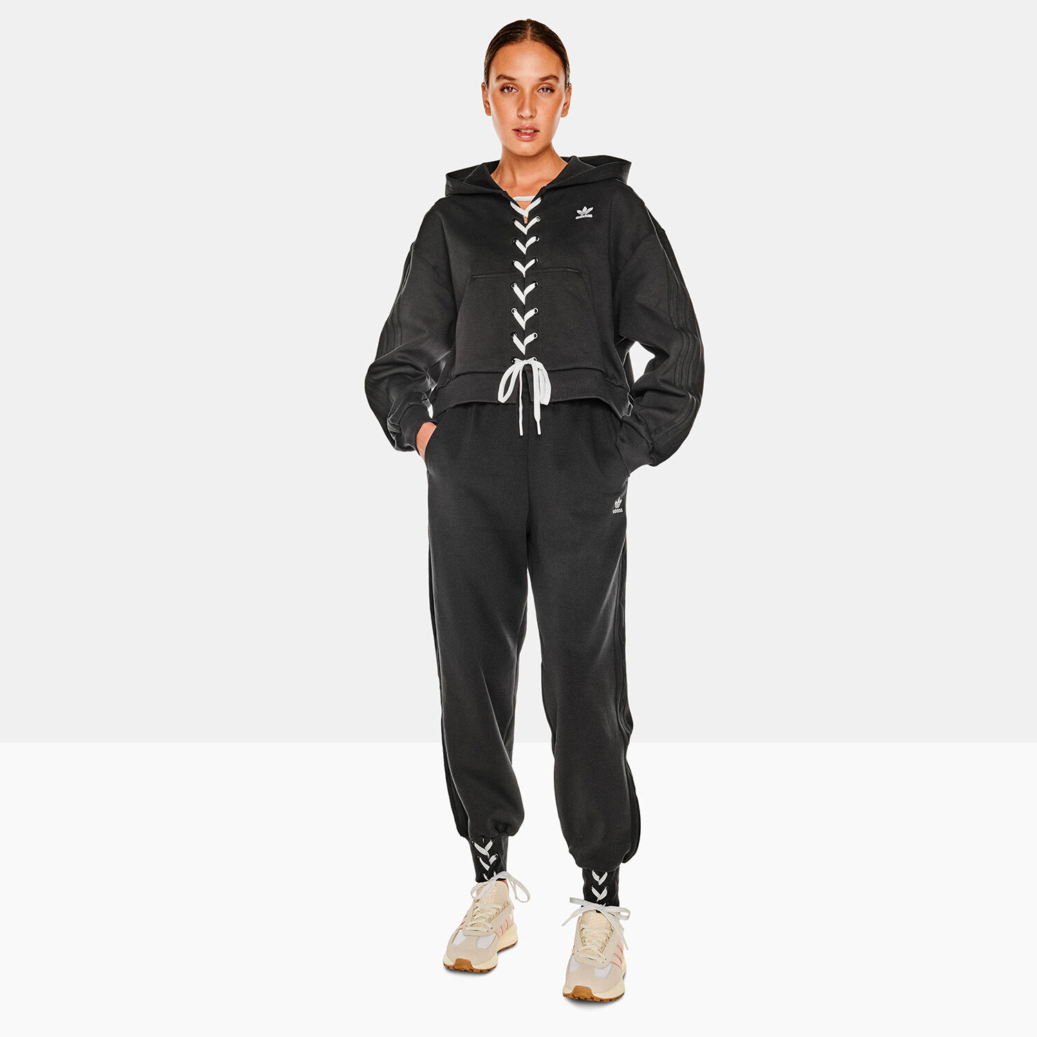 Tuta adidas deals aw lab