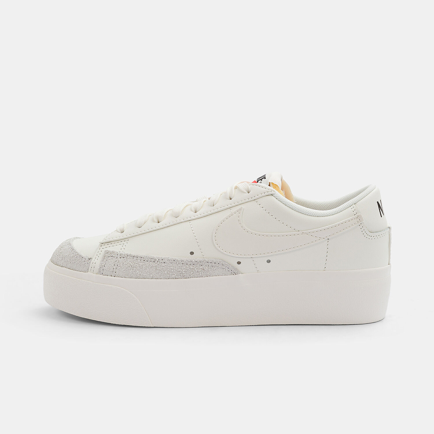 Nike blazer on sale pelle beige
