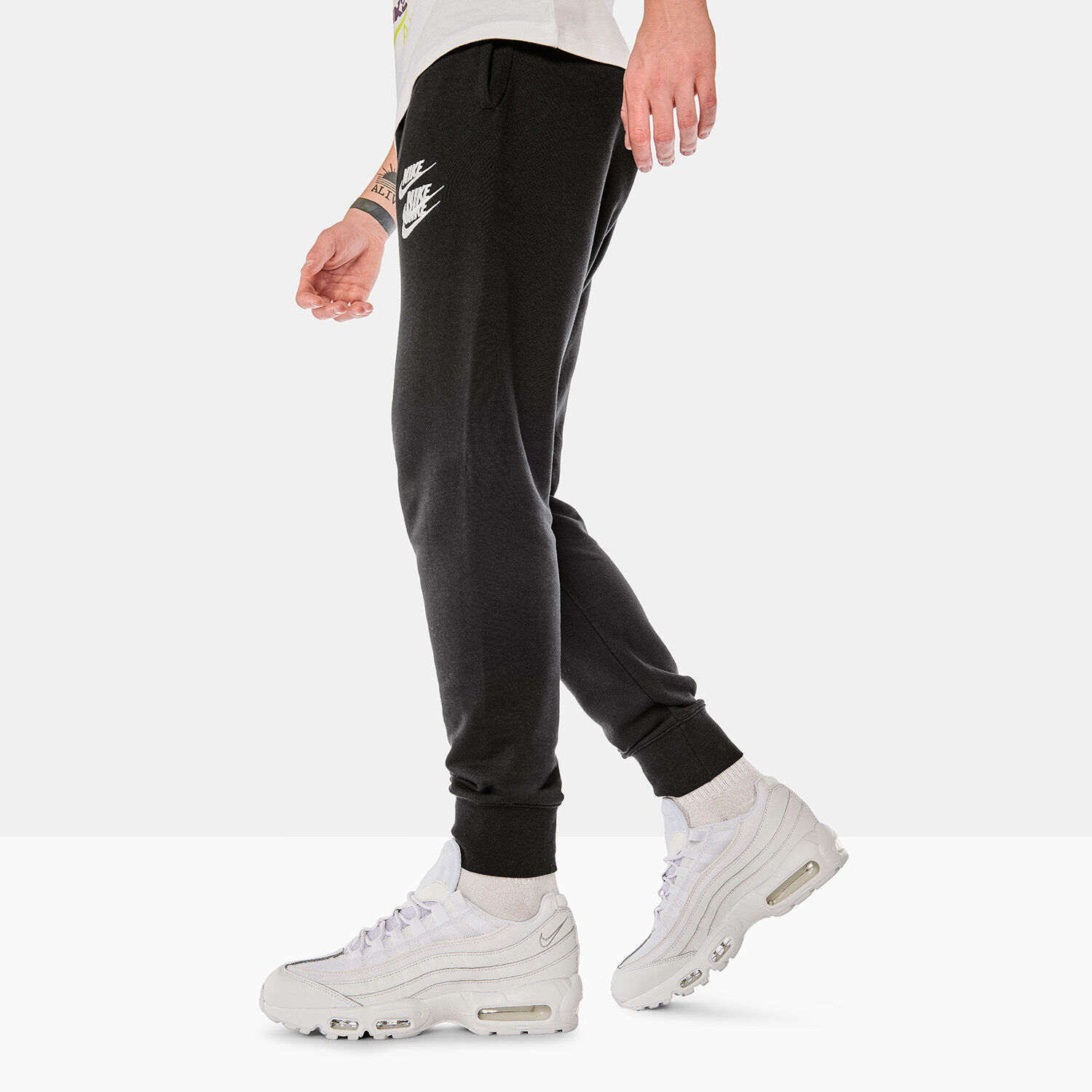 Nike Air Max 95 Essential bianche AW LAB