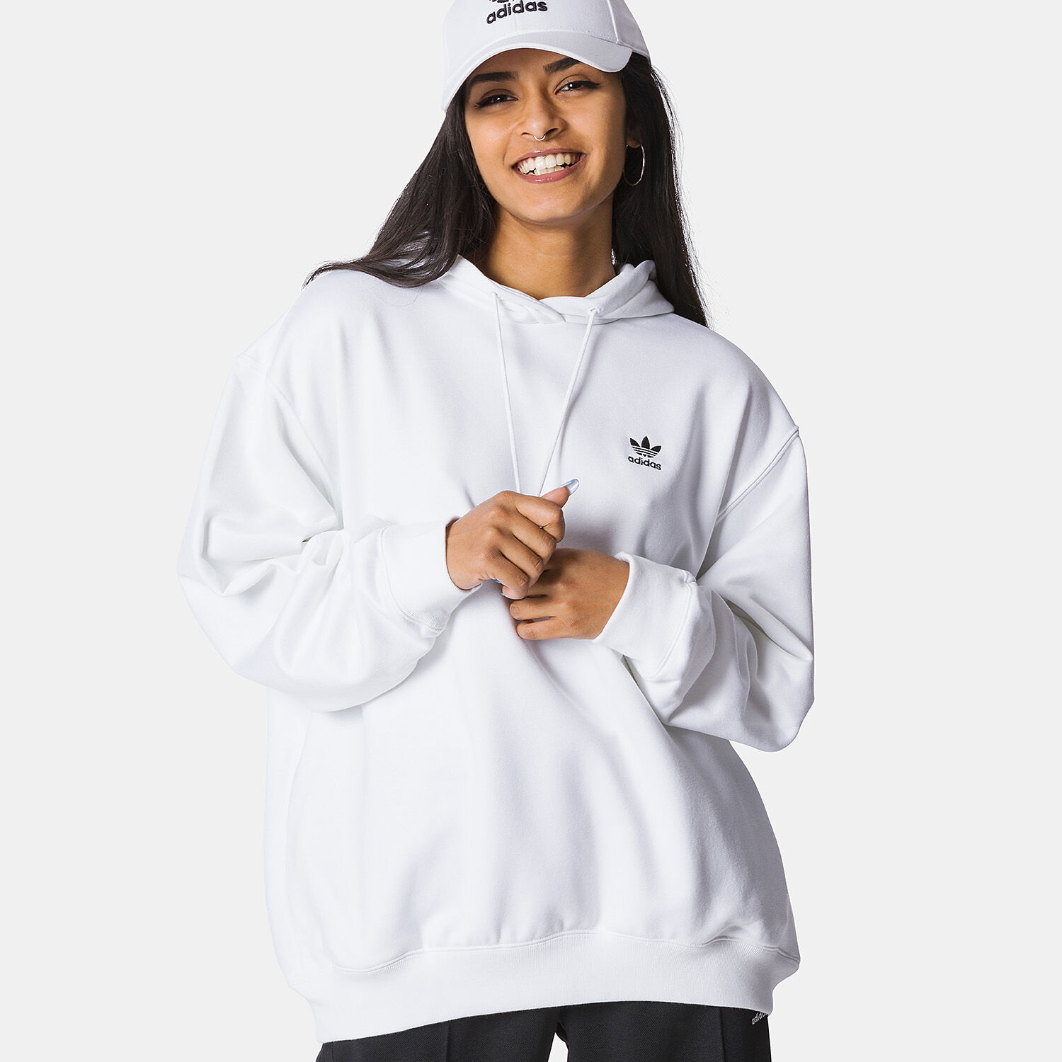 Felpa adidas Hoodie Trefoil Oversized bianca e nera AW LAB