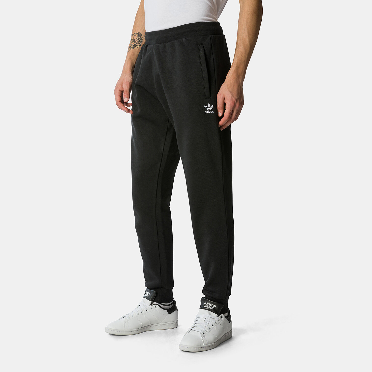 Pantaloni adidas essentials store