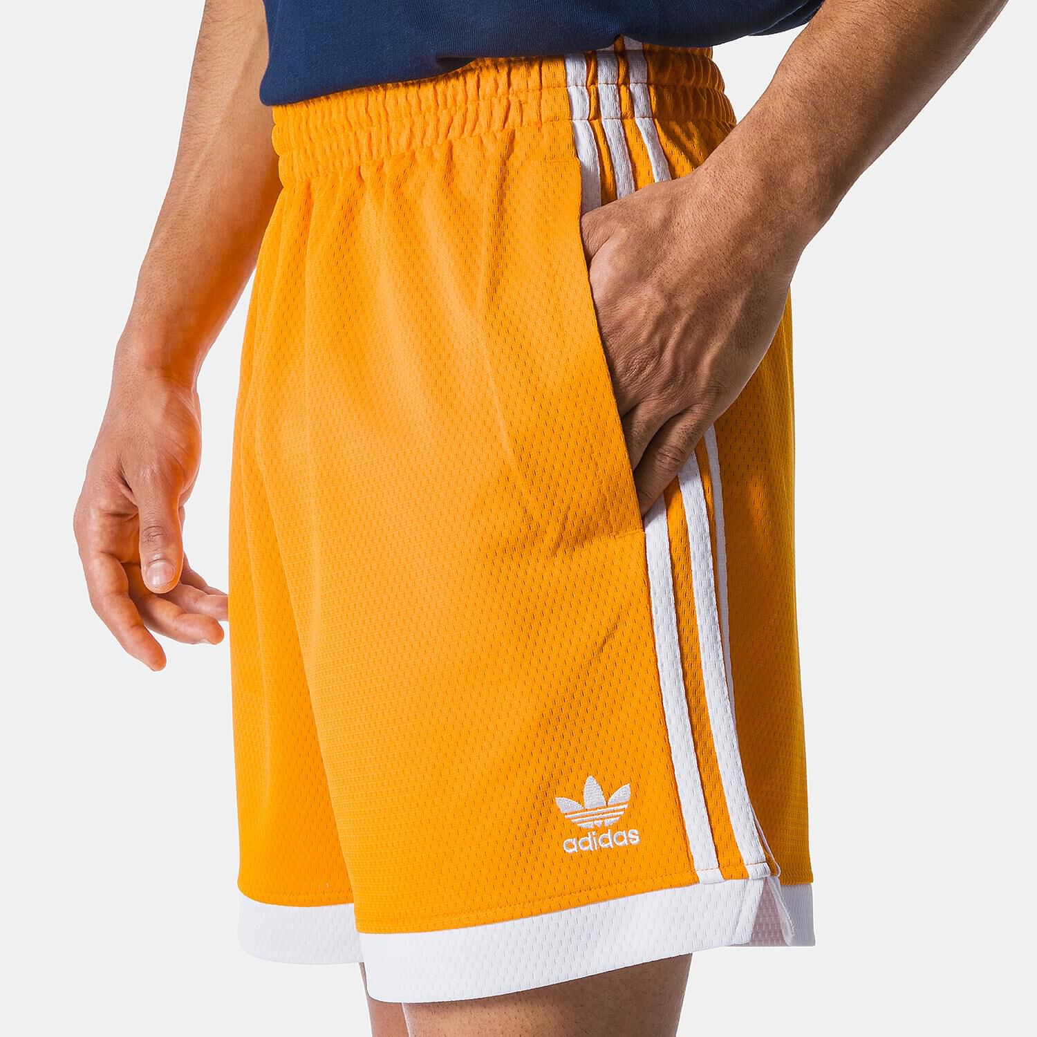 Short adidas Mock Eyelet arancione e bianco AW LAB