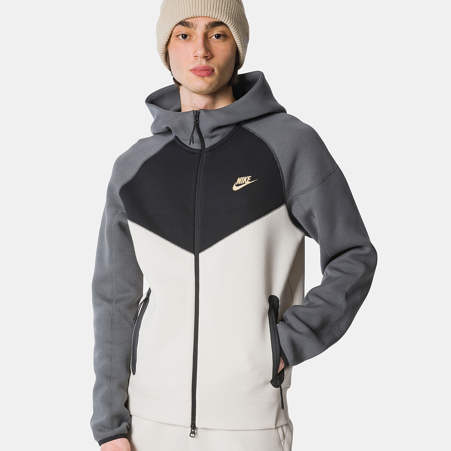 Abbigliamento Uomo In Special Price AW LAB
