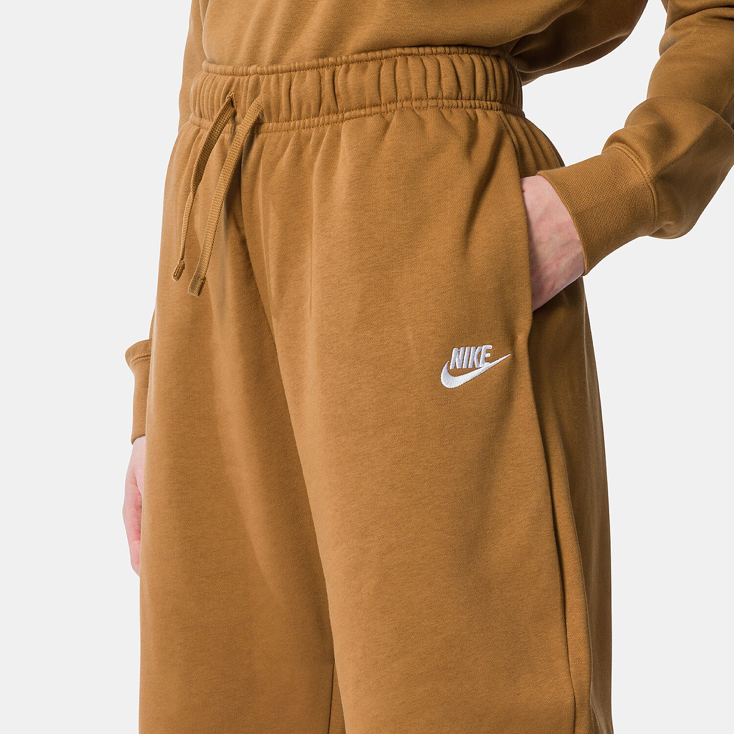Pantaloni Nike Sportswear Club marroni AW LAB