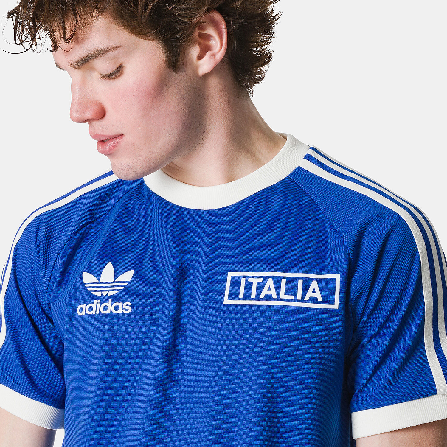 T shirt sale adidas blu