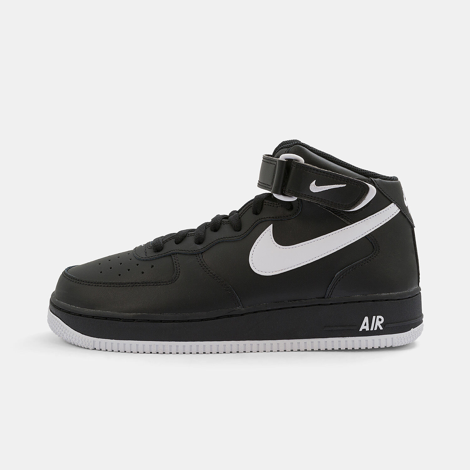 Nike Air Force 1 Mid 07 nere e bianche AW LAB