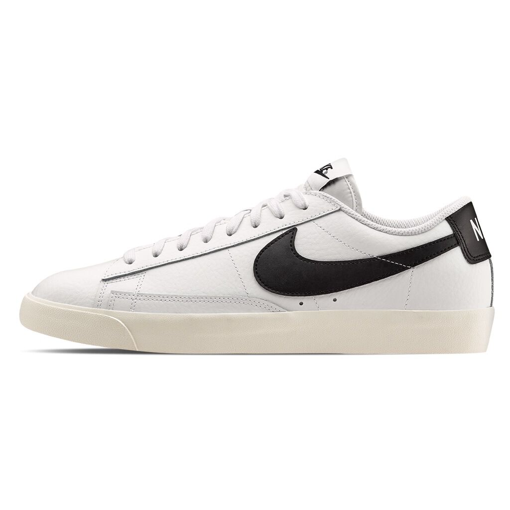 Nike Blazer Low bianche e nere AW LAB