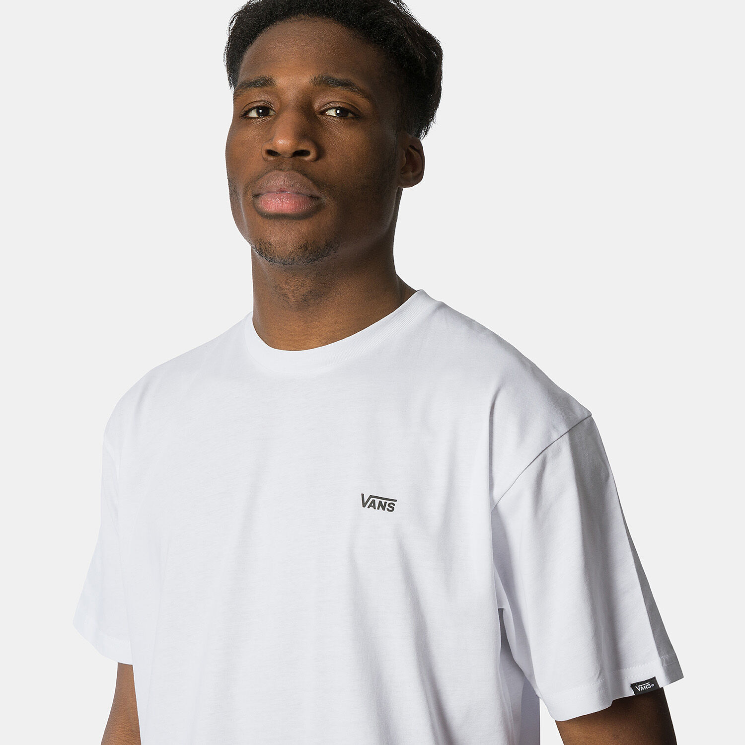 T Shirt Vans Left Chest Logo bianca e nera AW LAB