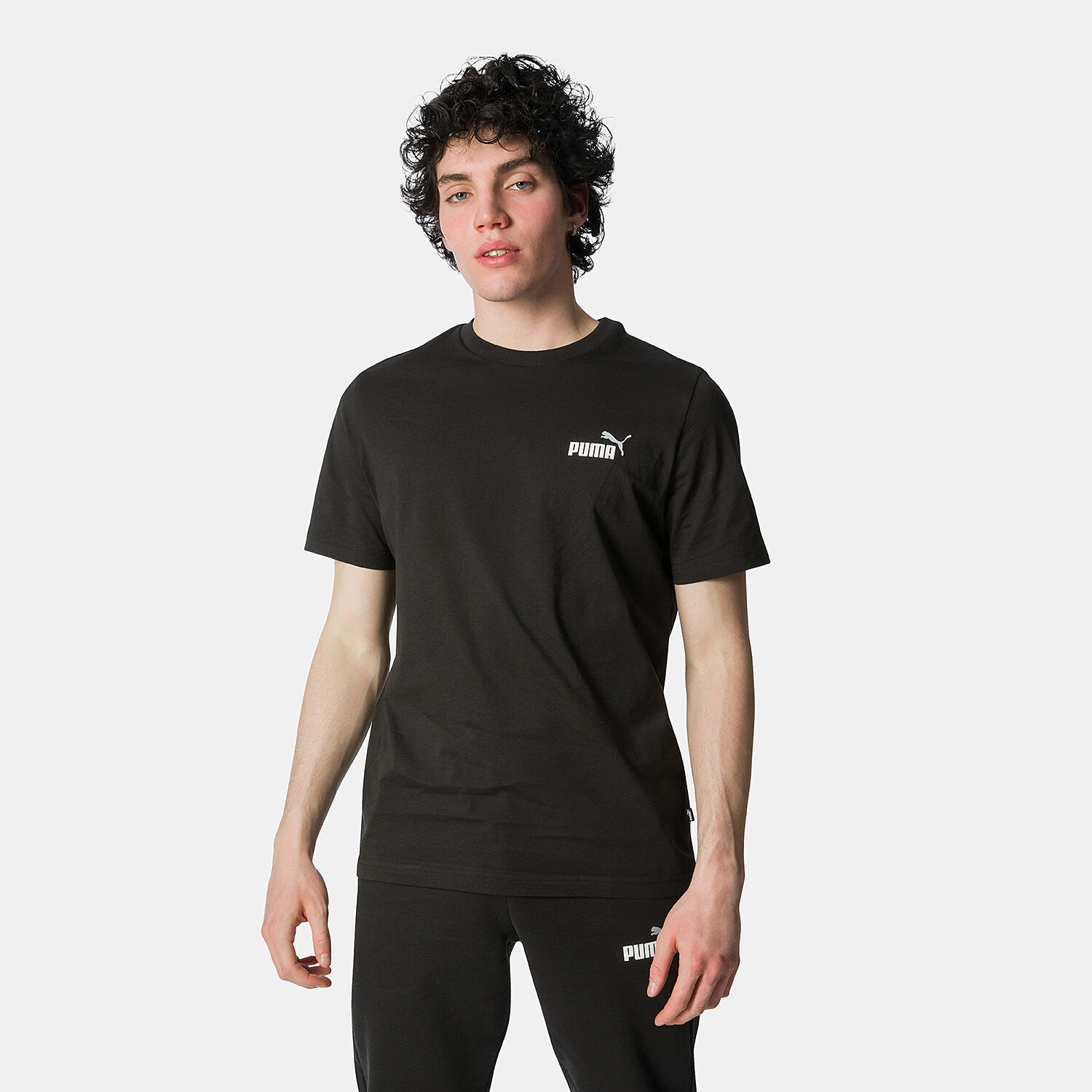 T shirt Puma Essential Small Logo nera e bianca AW LAB