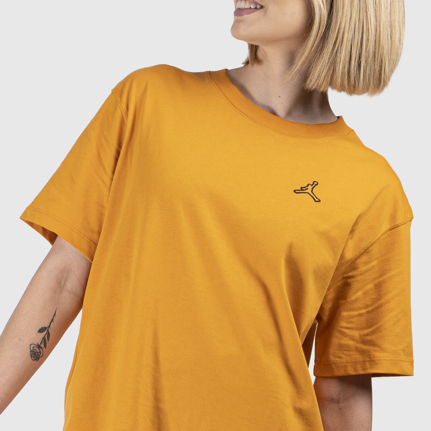 T shirt jordan arancione on sale