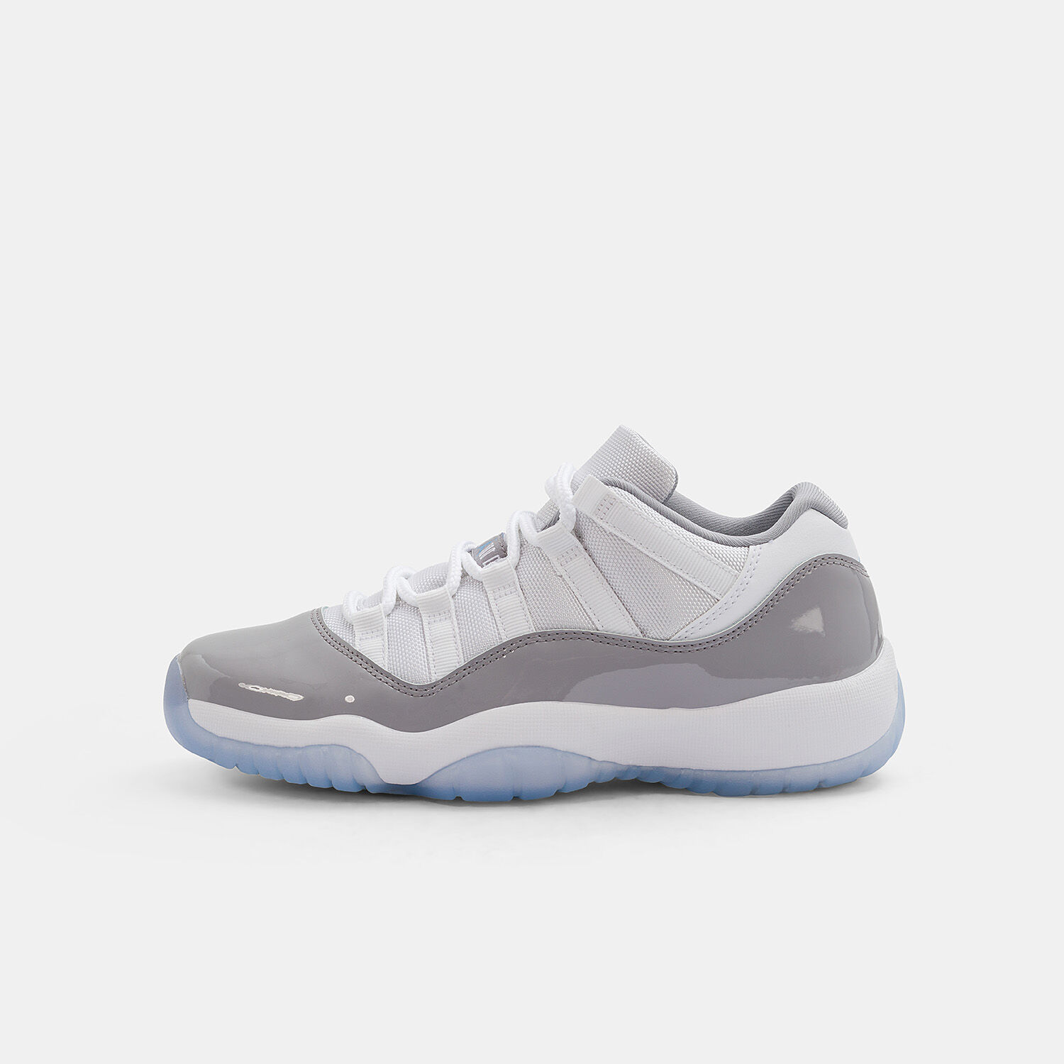 Jordan 11 gris con blanco clearance