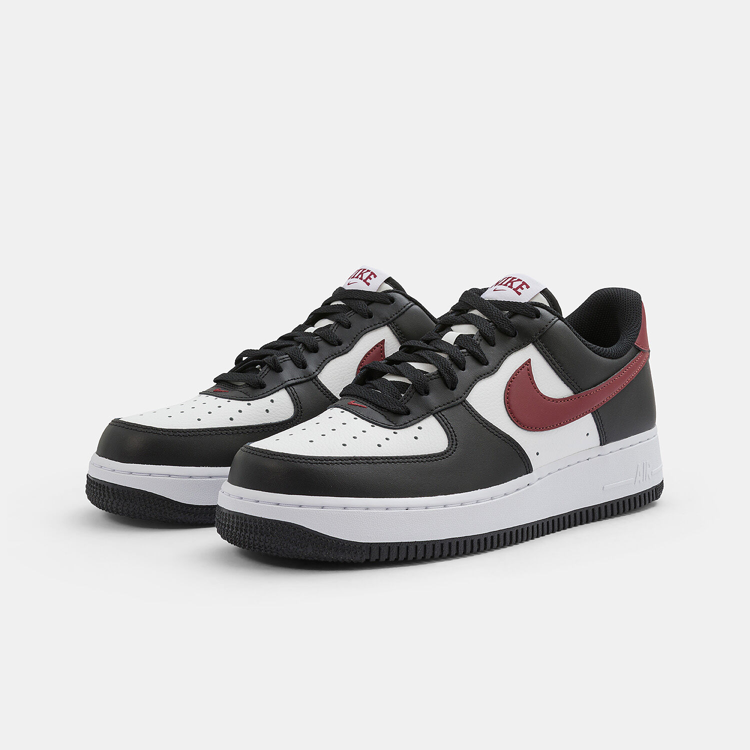 Nike Air Force 1 07 nere bianche e bordeaux AW LAB