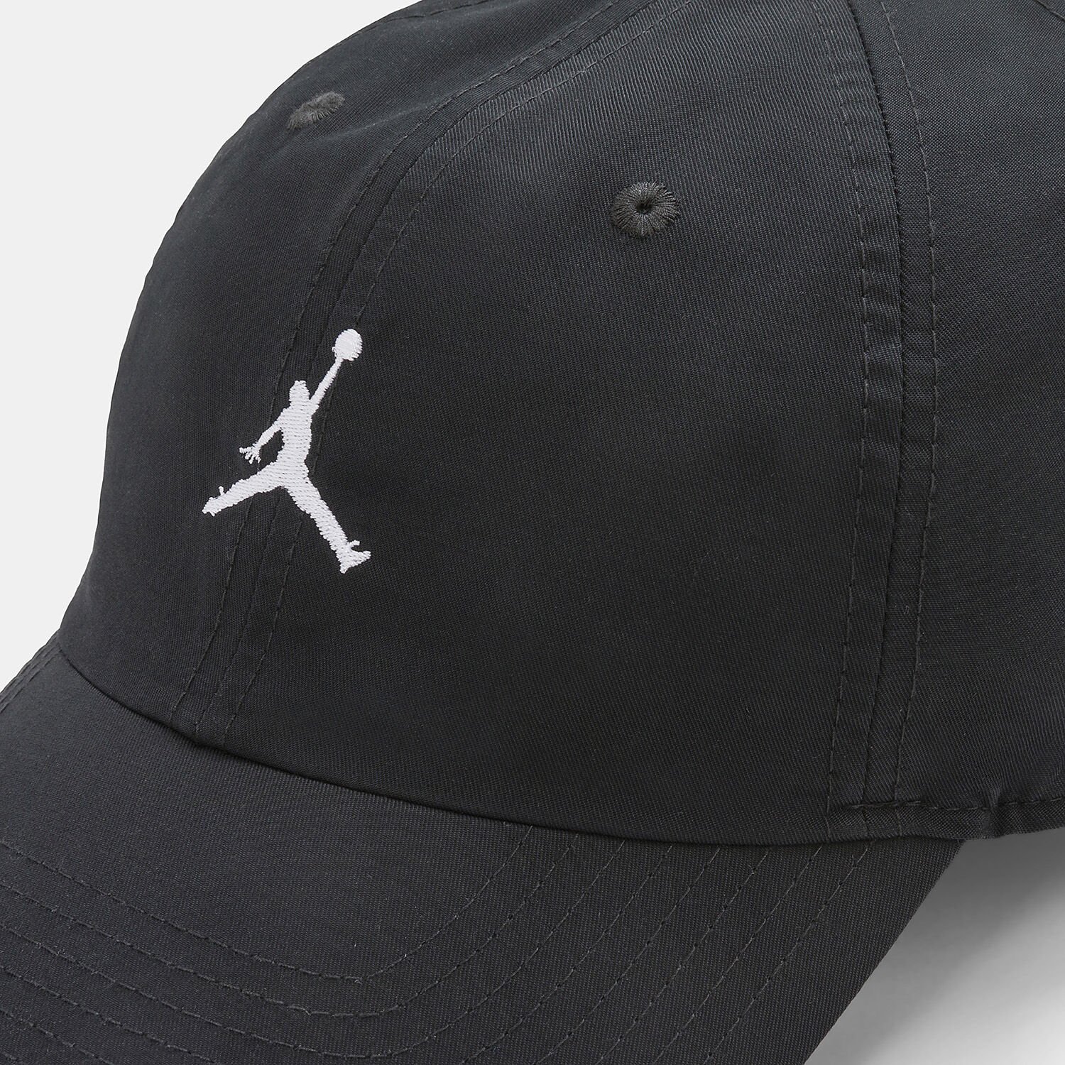 Cappellino Jordan Club Cap nero e bianco AW LAB