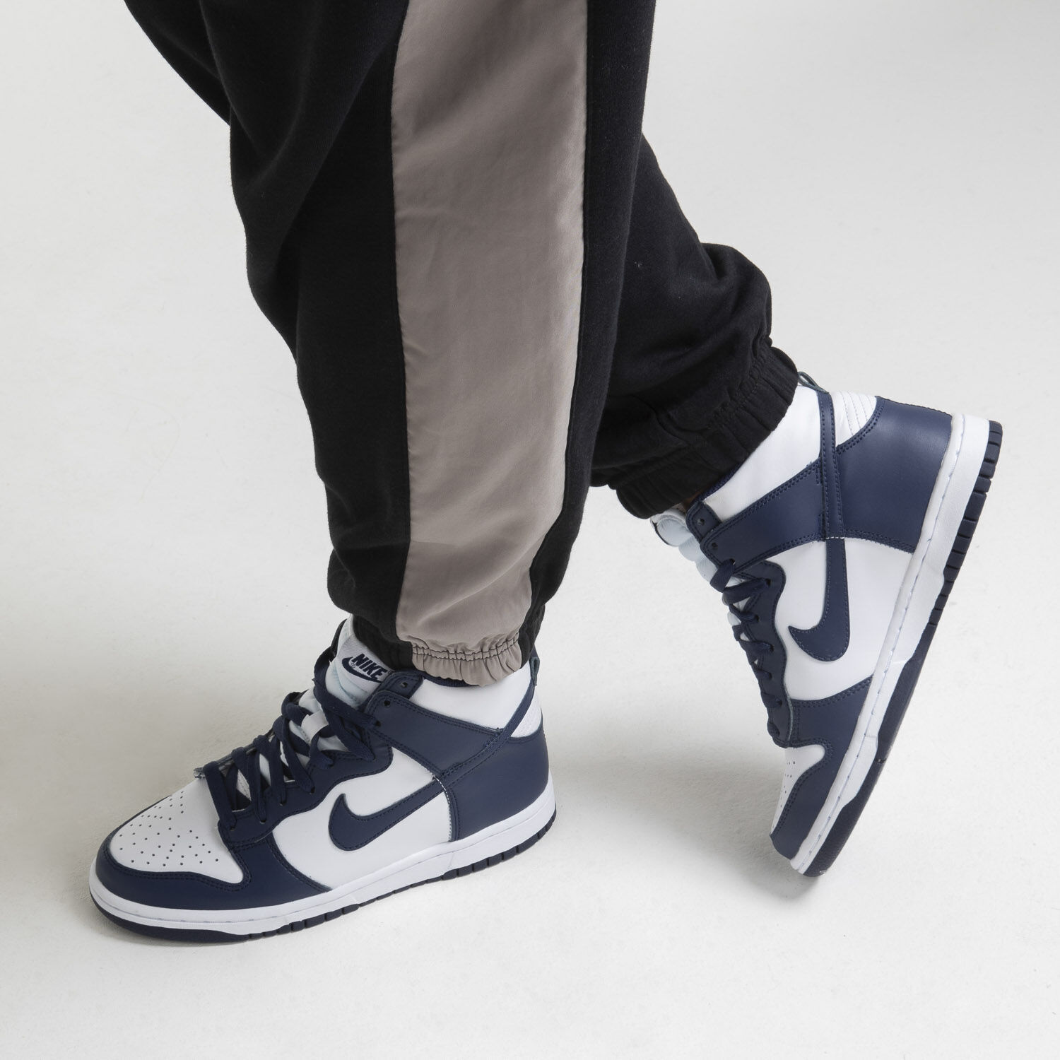Nike Dunk High Championship Navy AW LAB
