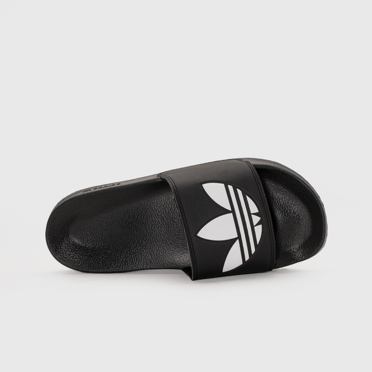 Ciabatte adidas bianche e nere 2025
