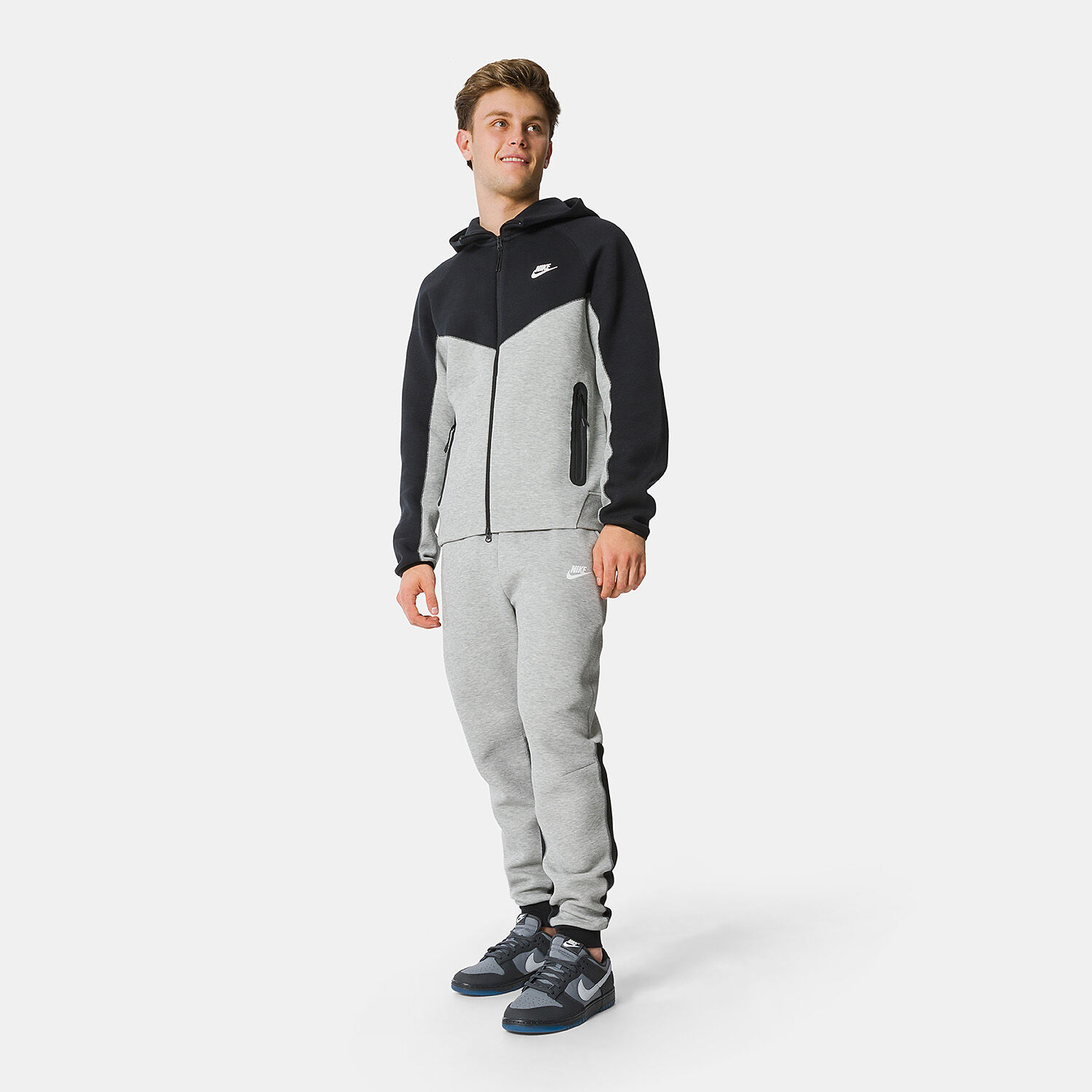 Tuta nike outlet nera e grigia
