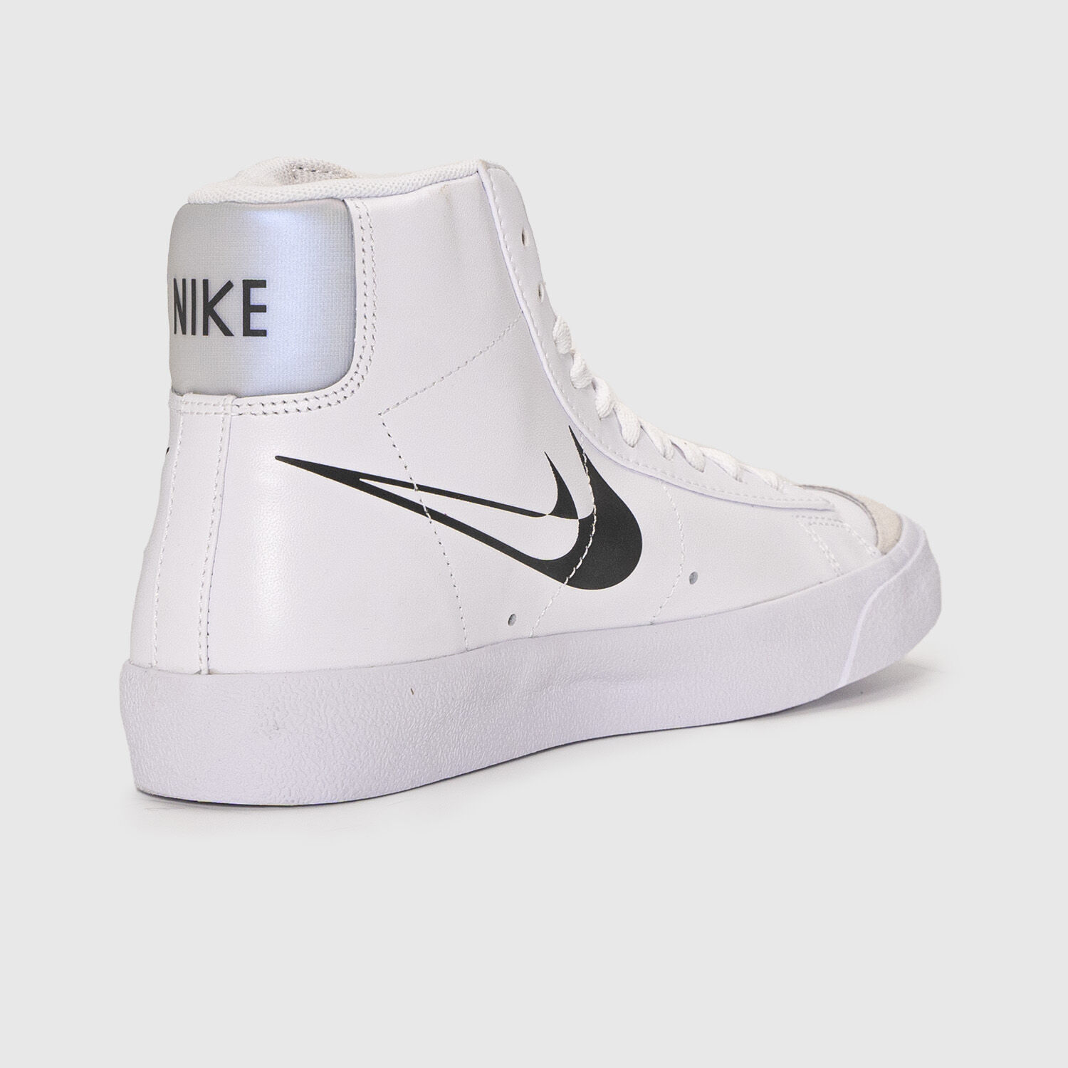 Nike blazer donna argento sale