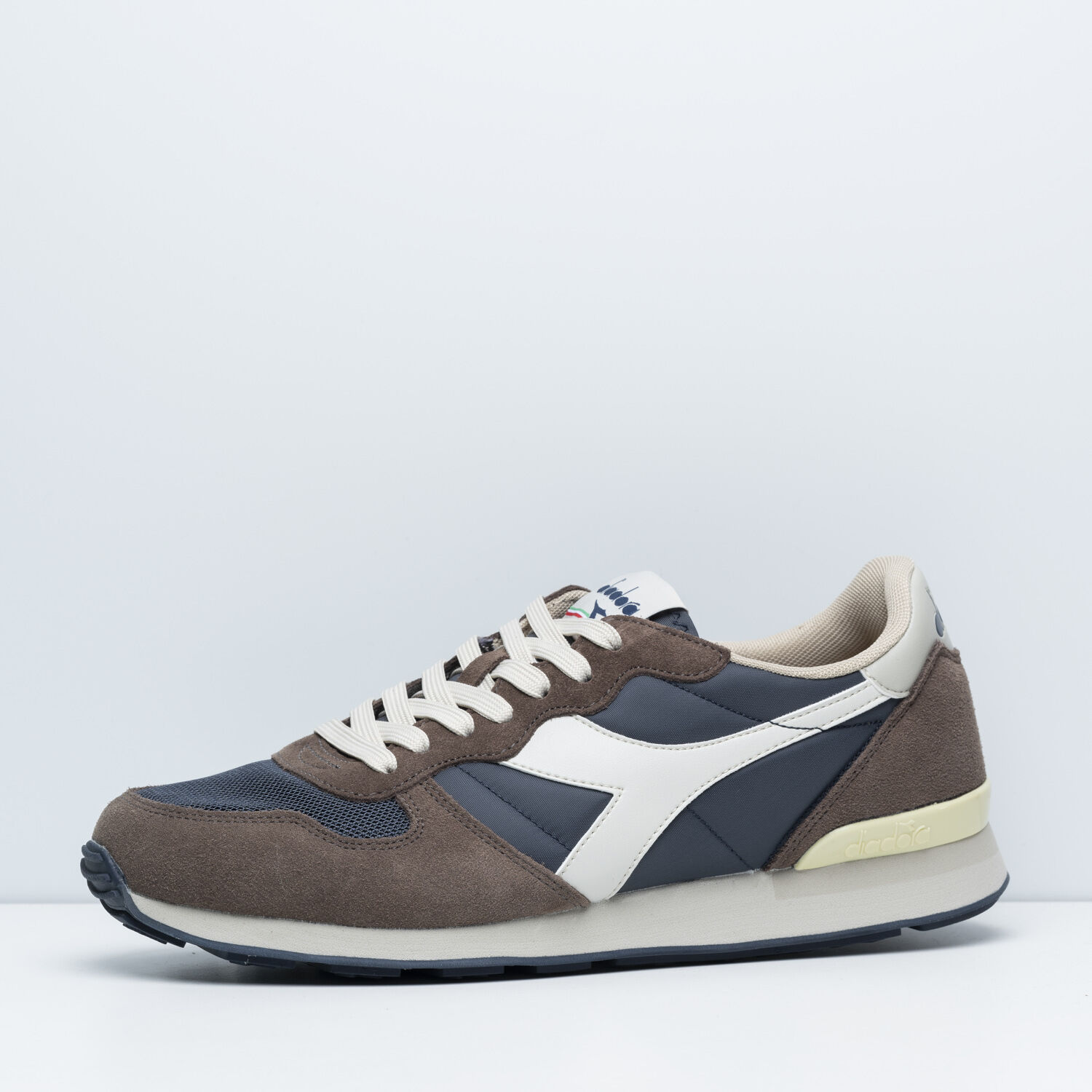 Scarpe diadora camaro 2025