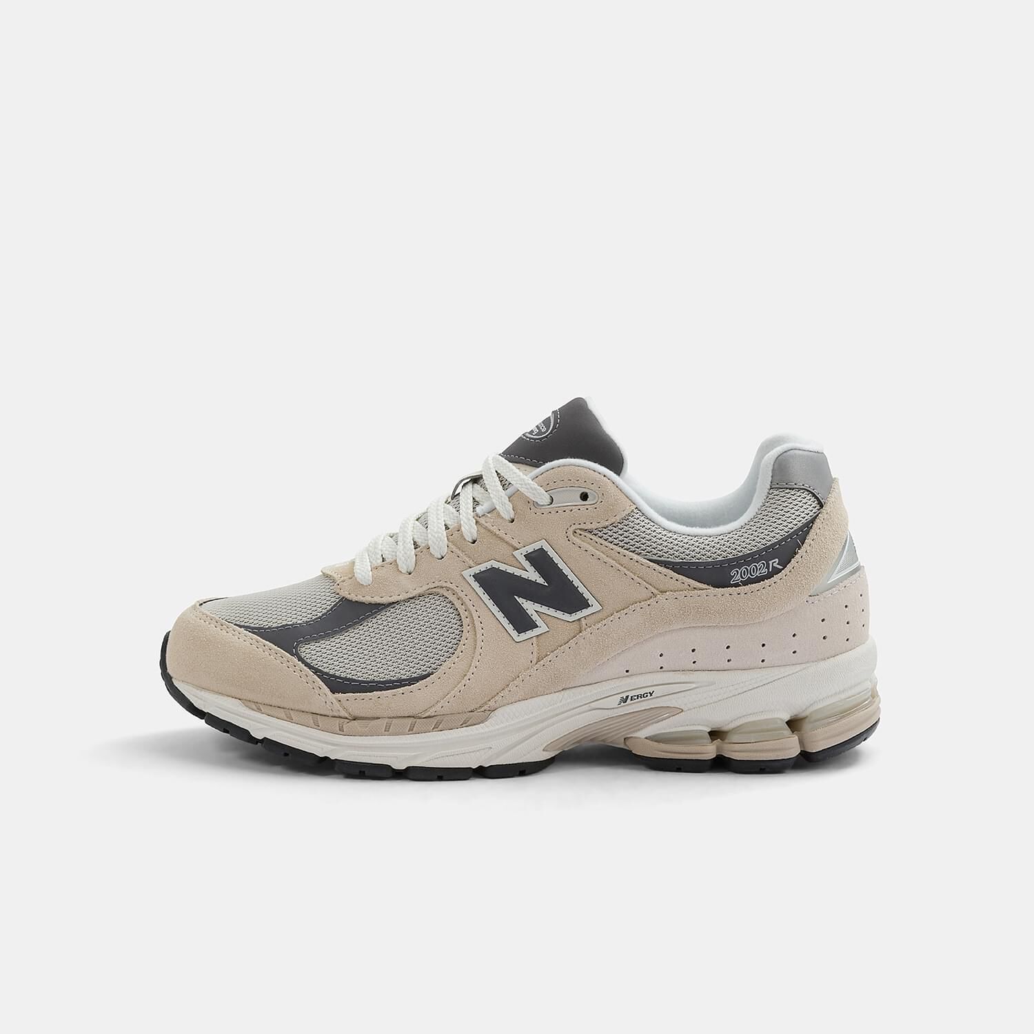 New Balance 2002 Core Pack grigie nere e beige AW LAB