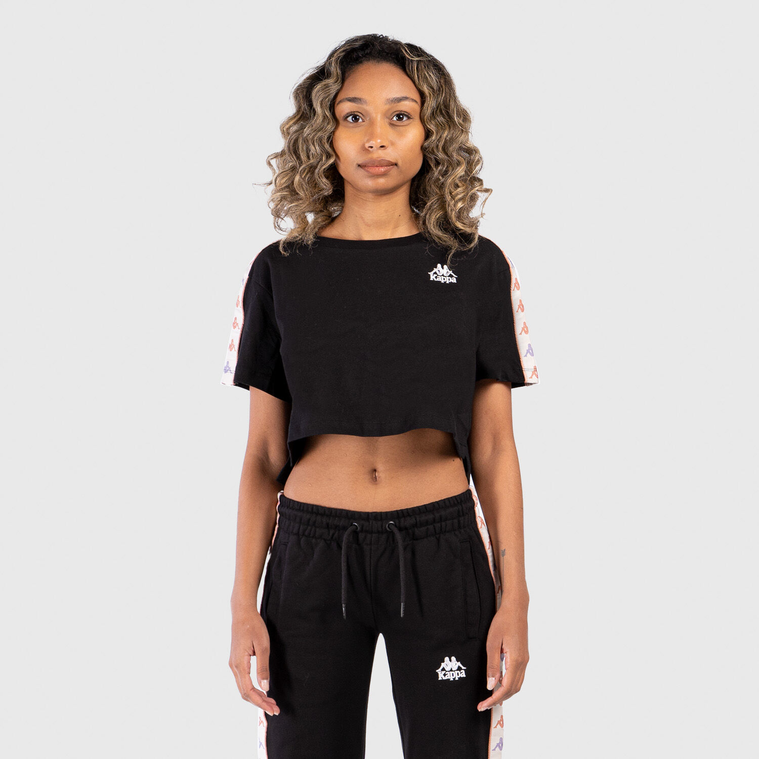 T shirt Kappa 222 Banda Apuao nera bianca e multicolor AW LAB