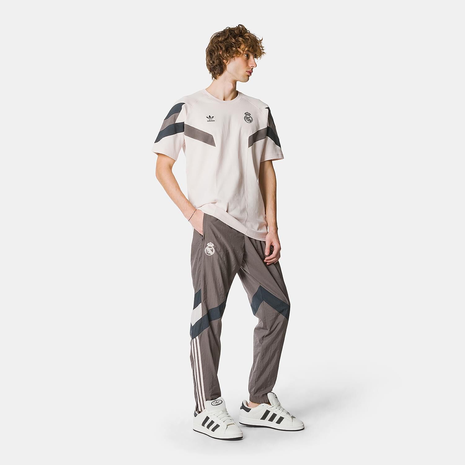 Pantaloni adidas marroni shop