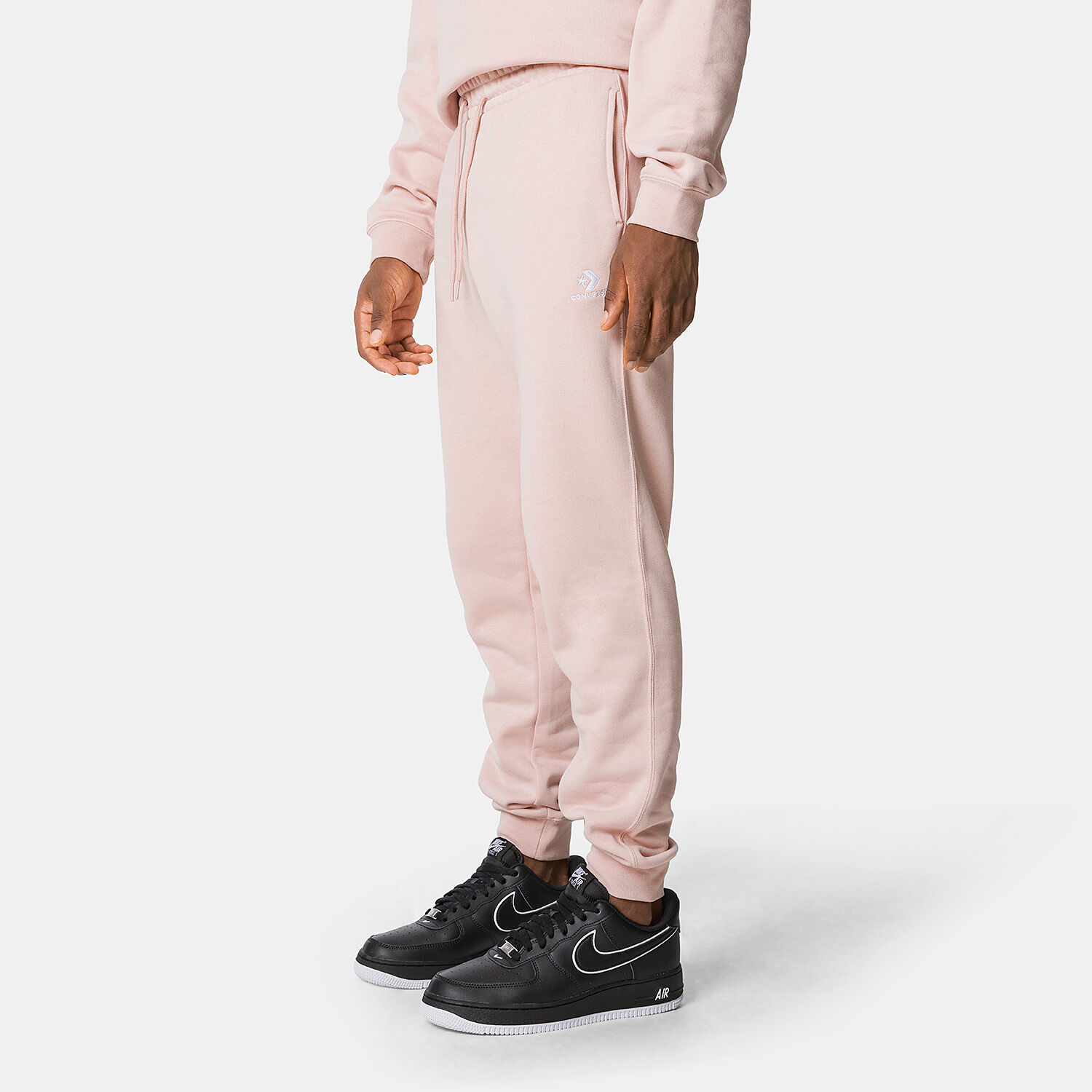 Pantaloni hot sale converse essentials