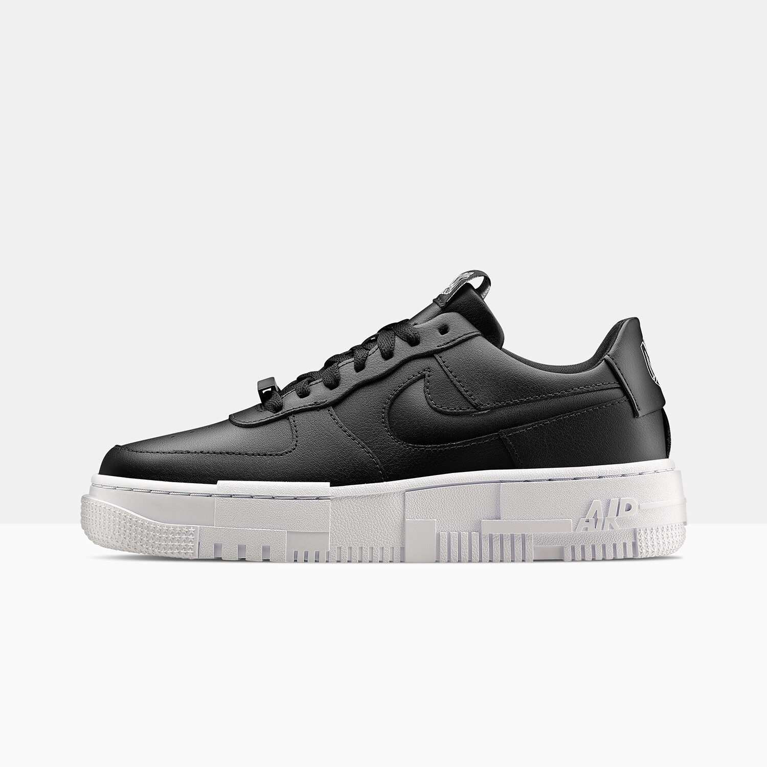 NIKE AIR FORCE 1 PIXEL