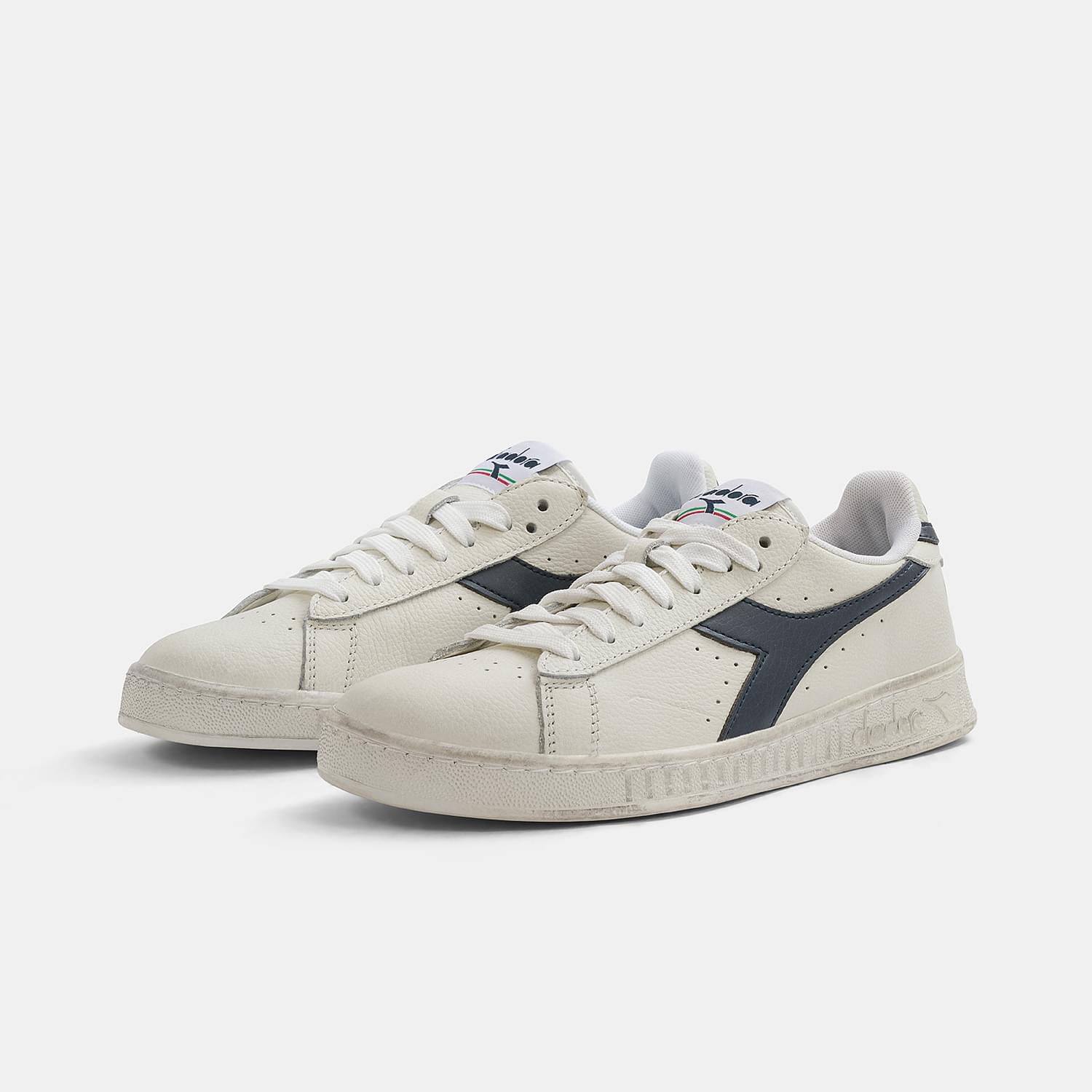 Diadora Game L Low Waxed bianche e blu AW LAB