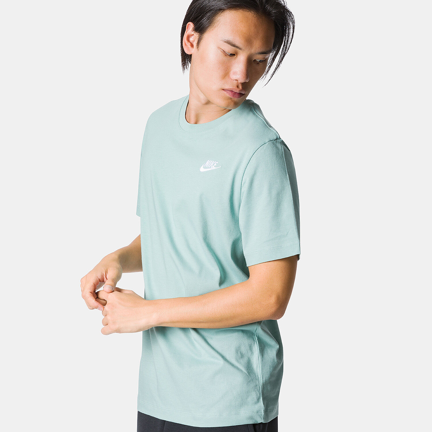 T shirt Nike Sportswear Club verde acqua AW LAB