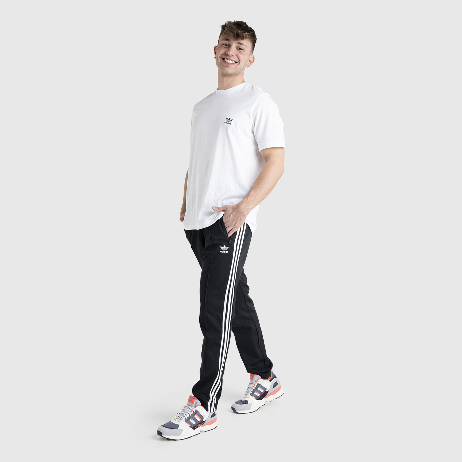 Adidas hotsell beckenbauer pantaloni