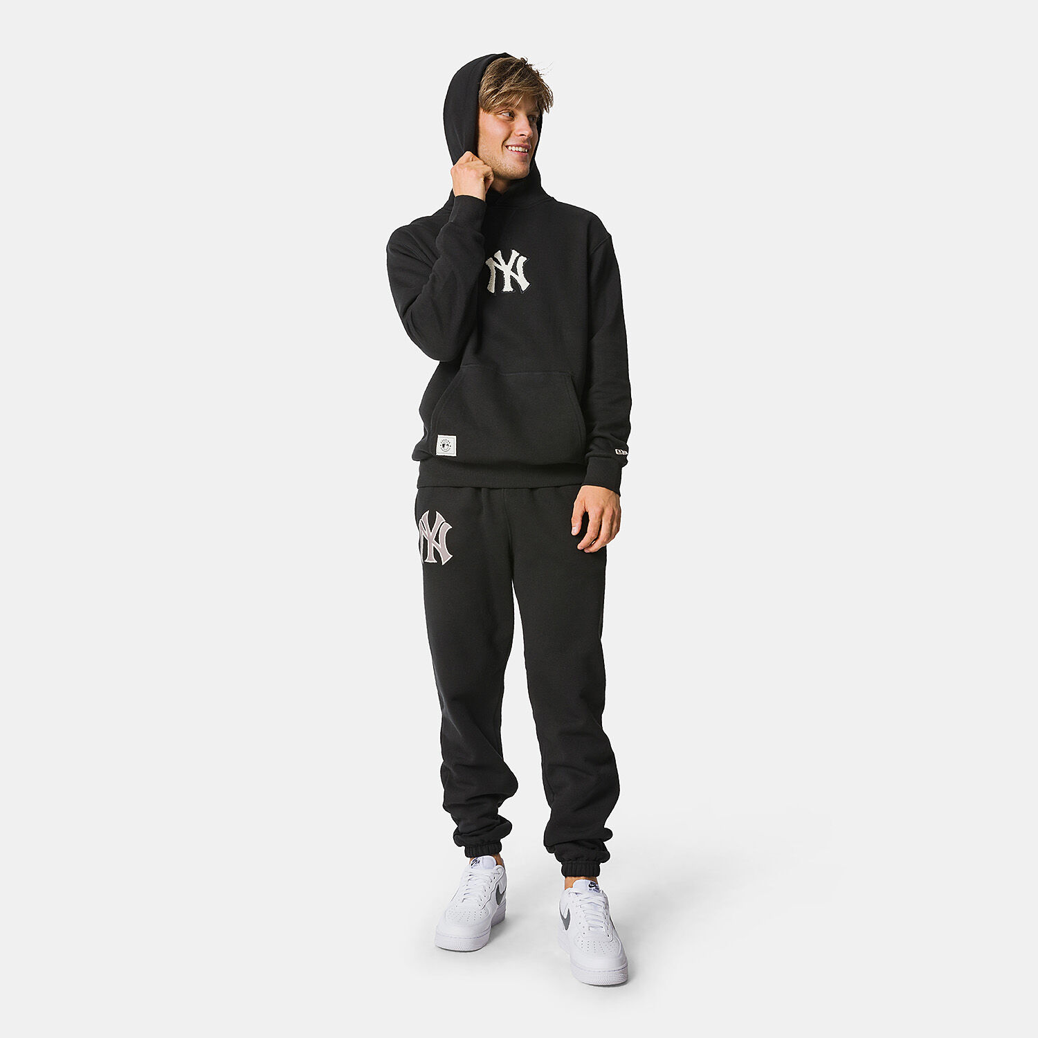 Pantaloni New Era New York Yankees neri e bianchi AW LAB