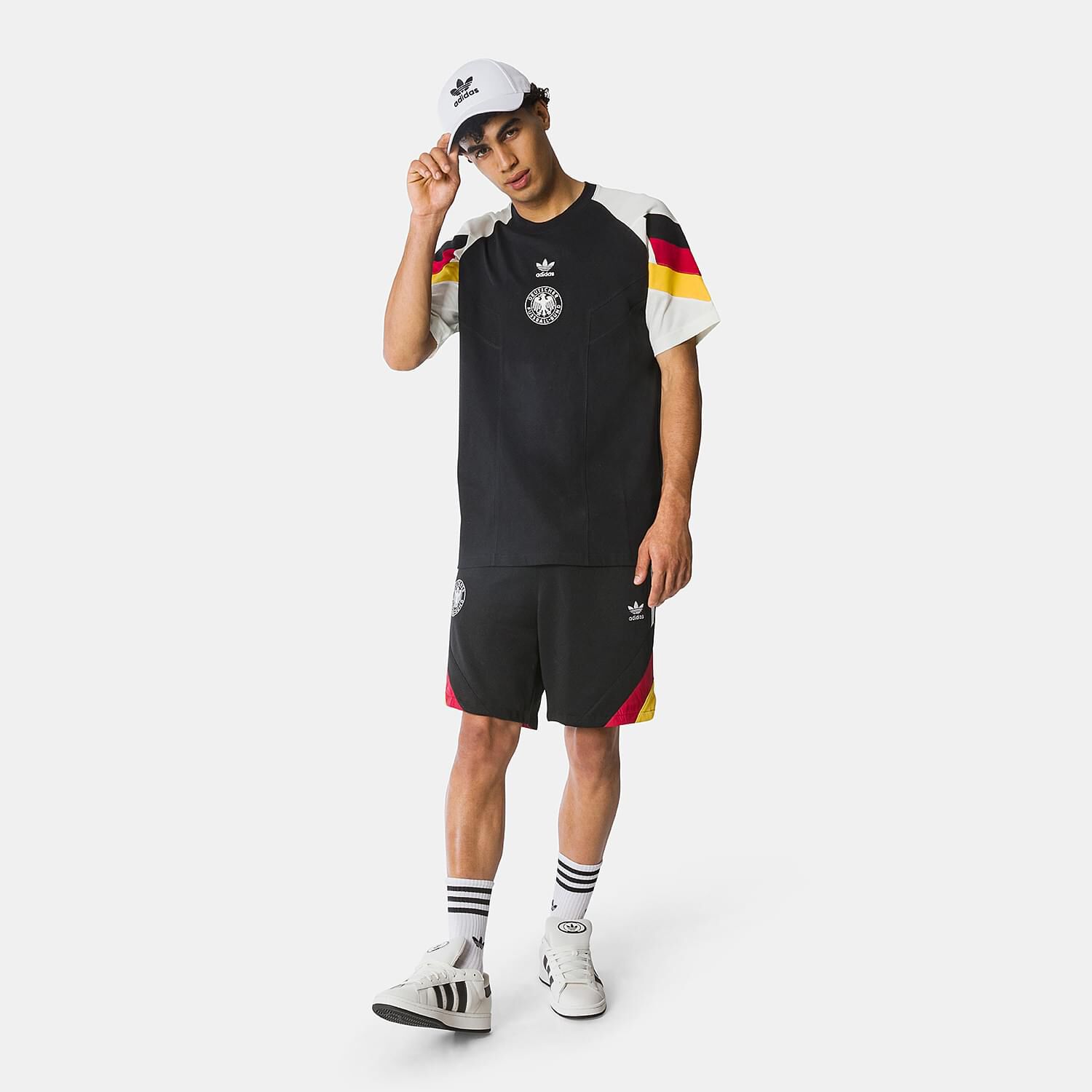 Short adidas Originals Germany multicolor AW LAB