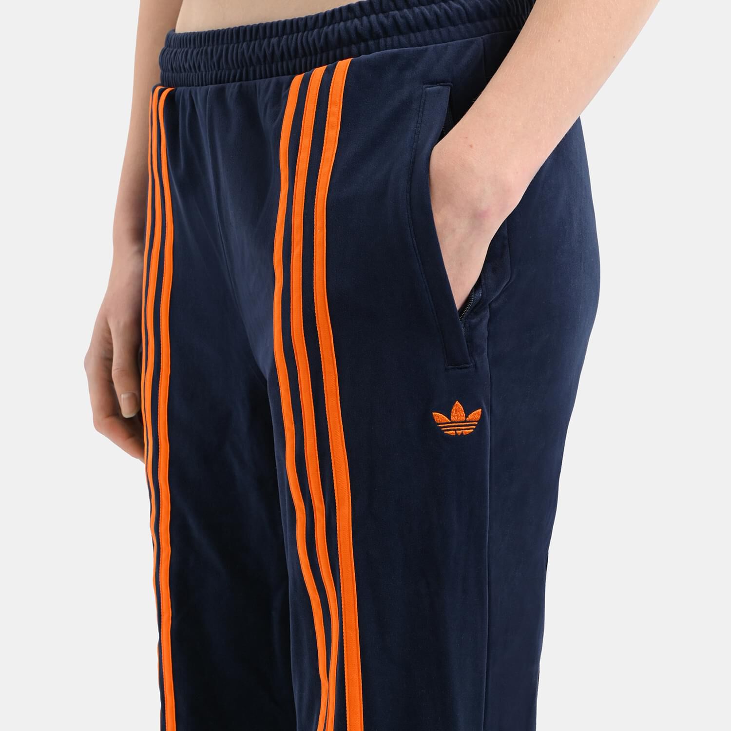 Pantaloni adidas Track pants 70s Velour blu e arancioni AW LAB