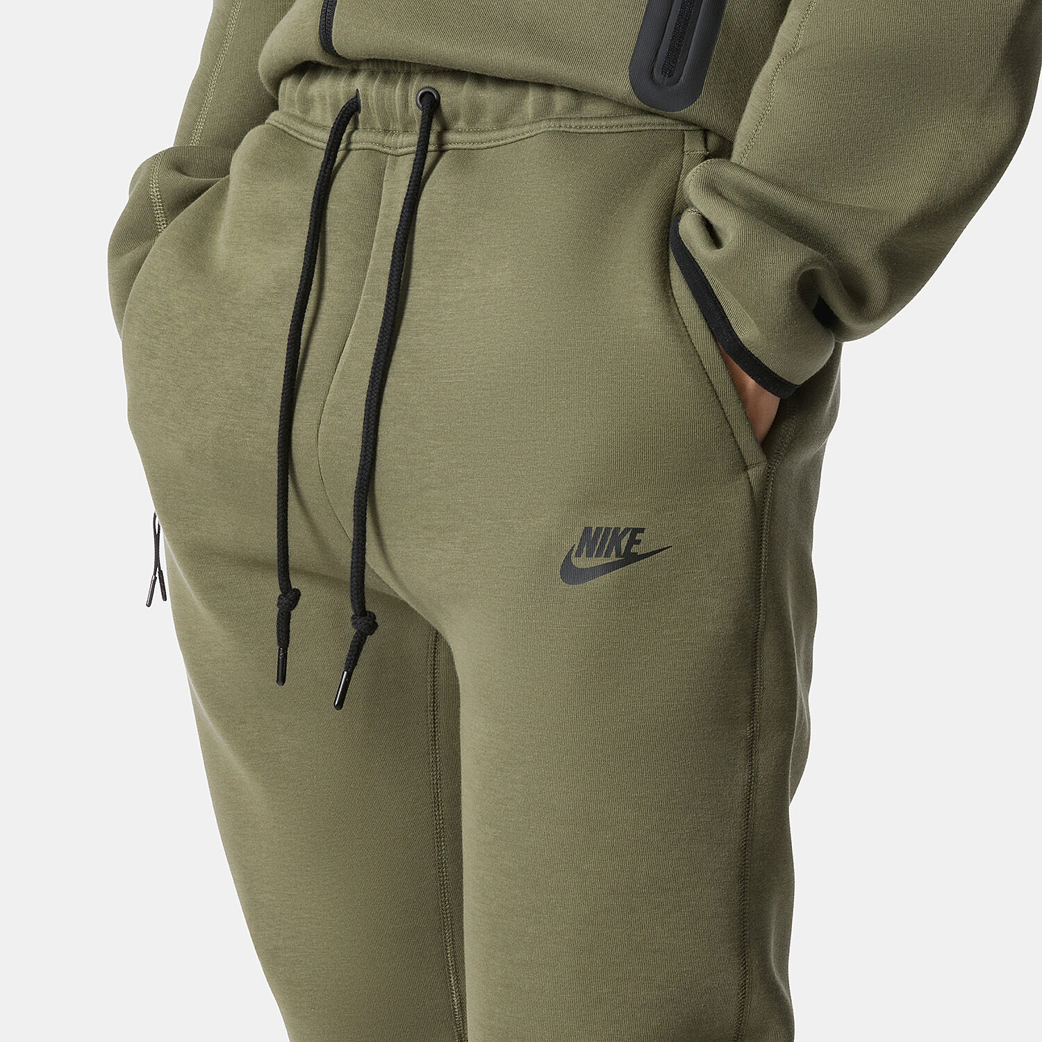 Pantaloni Nike Sportswear Tech Fleece Joggers verdi AW LAB