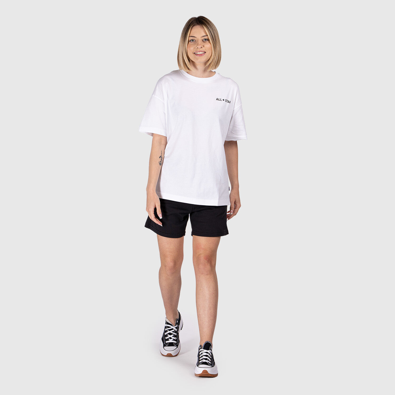 T shirt Converse All Star Oversized Tee bianca e nera AW LAB